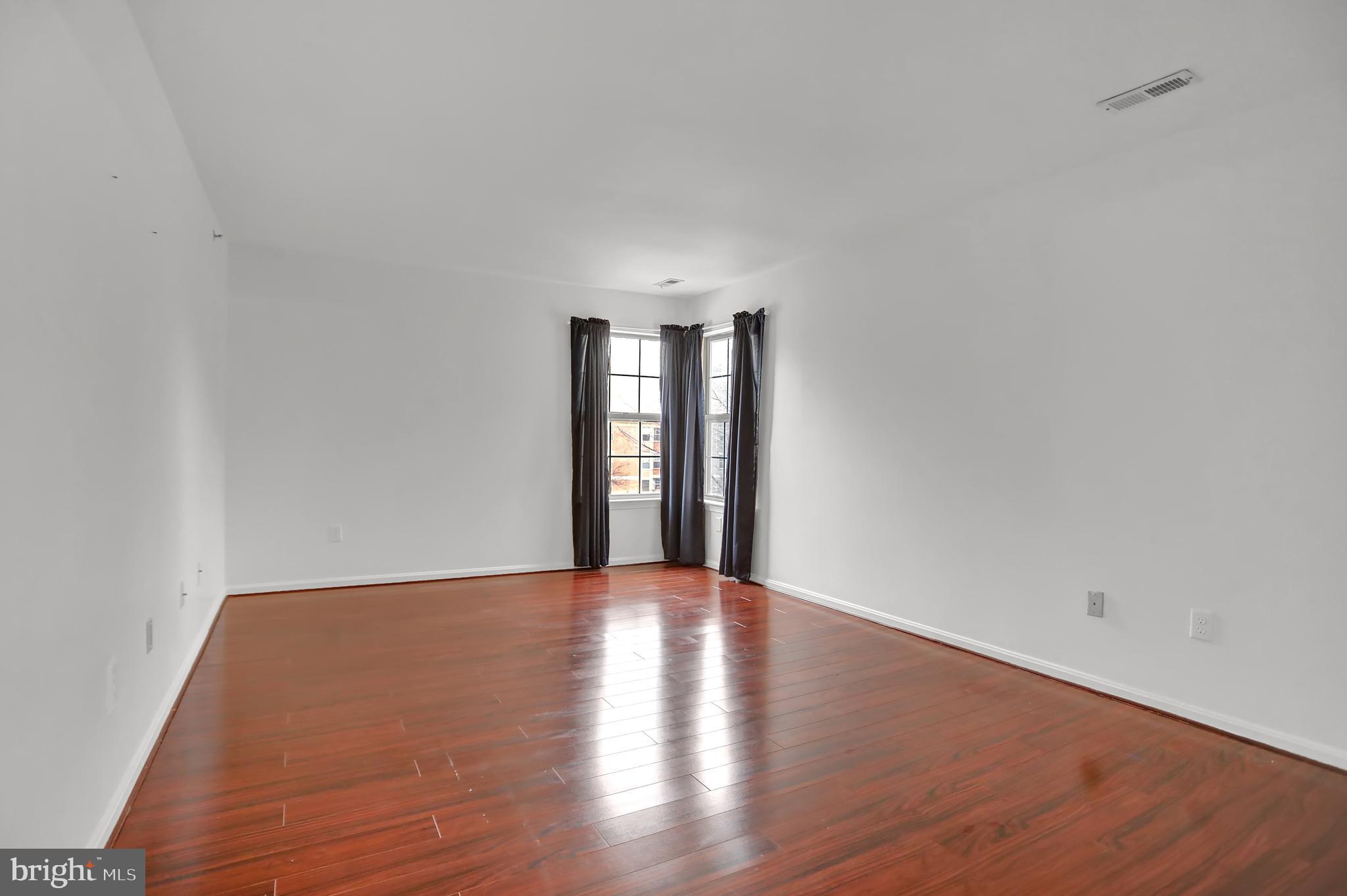 LOVETON FARMS - Residential