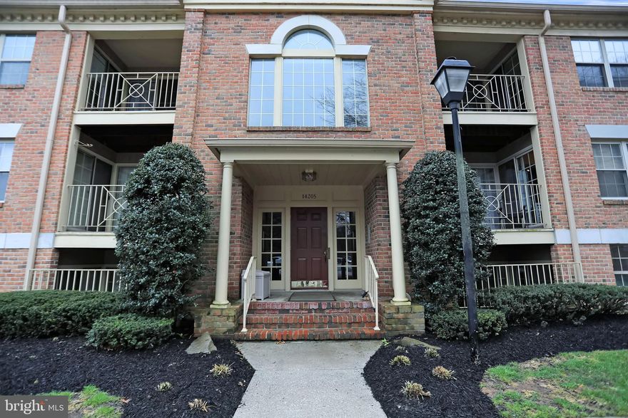 This Beautiful penthouse condo in sought after Loveton Farms  has been updated throughout..  Sparkling clean  with lots of windows that really let the sun shine in! Wood floors, vaulted ceilings,  Spacious Living Room with wood burning fireplace.. The Kitchen has been updated with Granite counters, and stainless appliances. Separate Laundry Room off the kitchen, with new washer & dryer.  Remodeled  Bath w/Walk in ceramic shower.  
There is Access to the Private balcony with a storage area,  from the Living Room & Kitchen.
Secured Locked Main Entrance with Intercom.
Great location that is convenient to shopping, schools, restaurants and entertainment. Hereford School Zone, 
Well maintained home and community.
The  buyer will have a $500 Move In fee due to the HOA, at settlement.