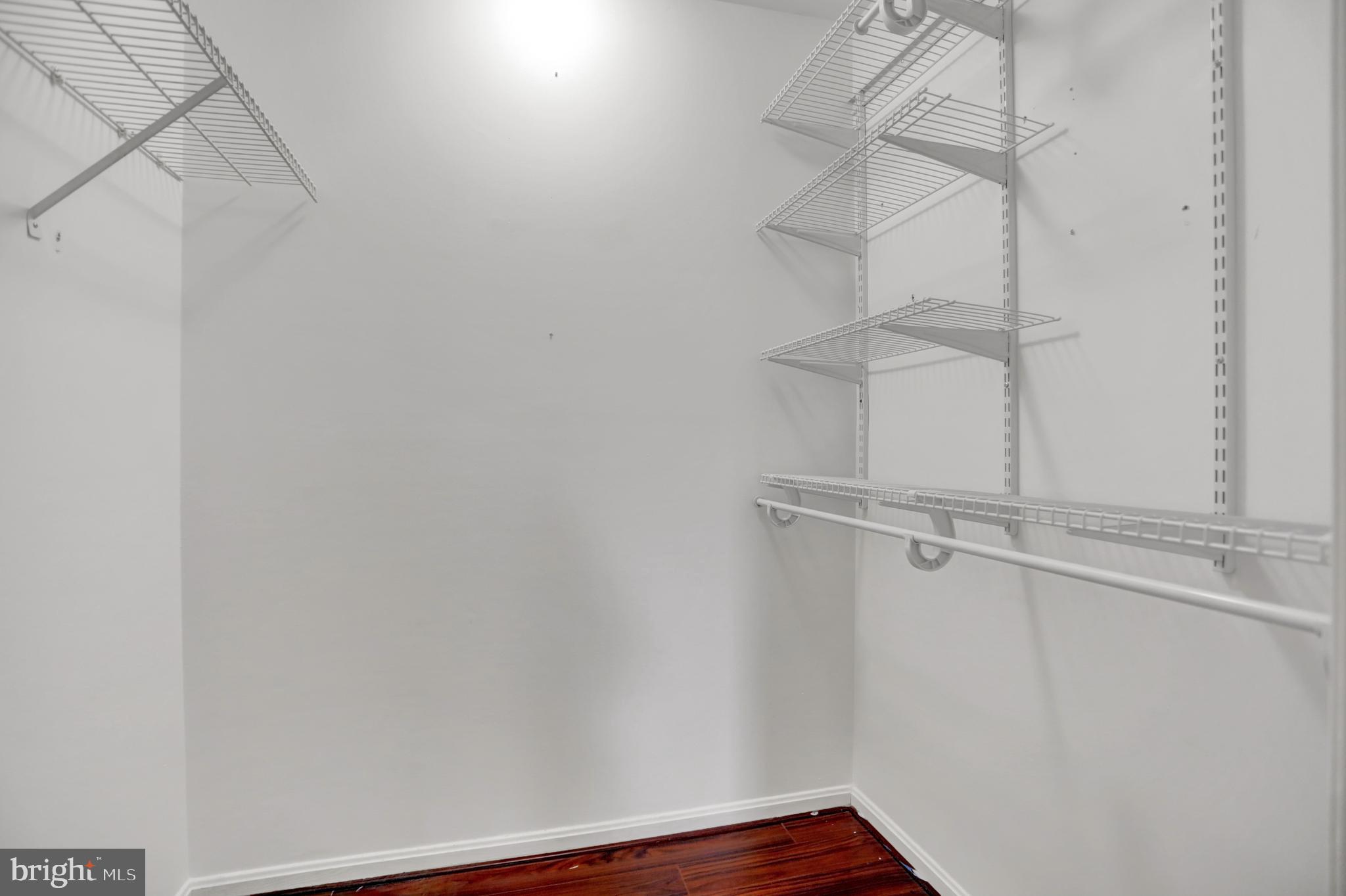 LOVETON FARMS - Residential