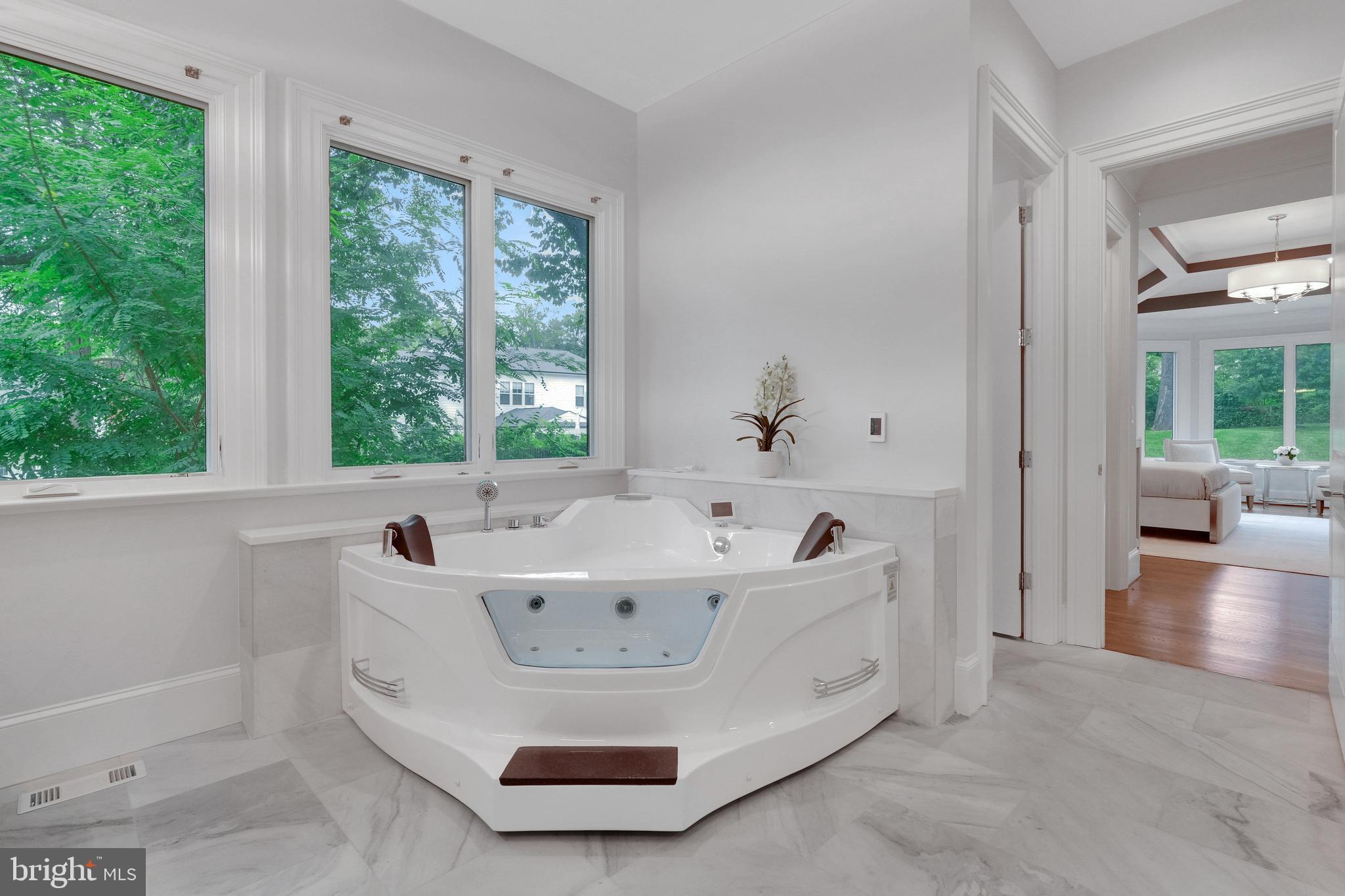 WESTBRIAR - Residential