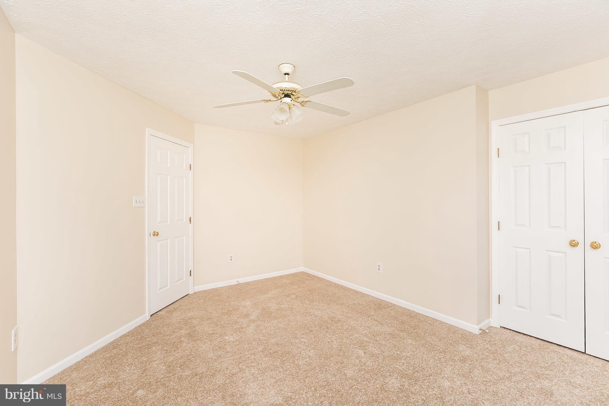 CHAPMAN FARM AT CROFTON - Residential