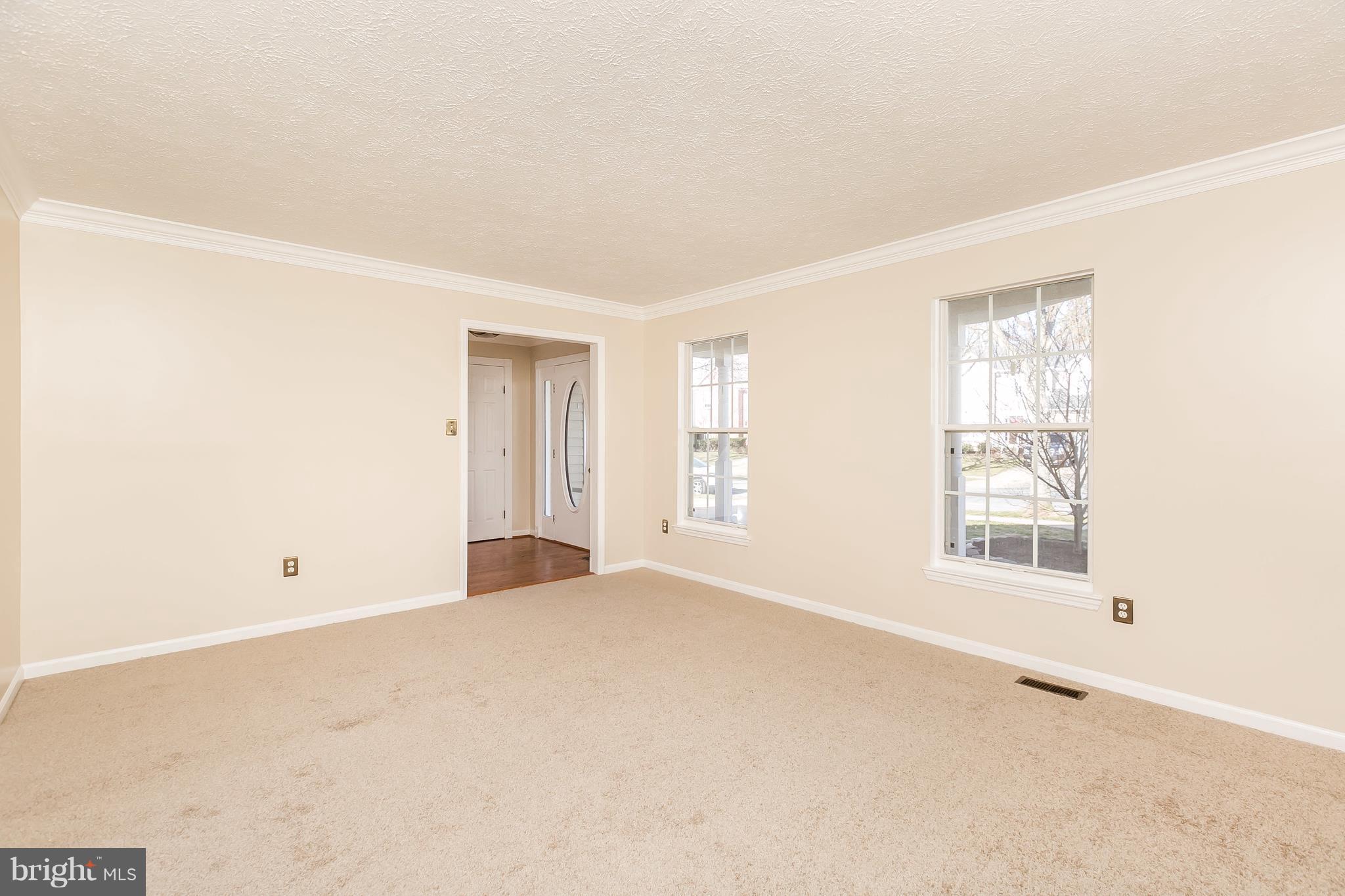 CHAPMAN FARM AT CROFTON - Residential