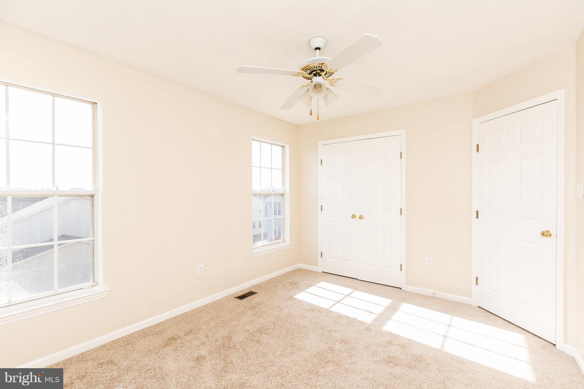 CHAPMAN FARM AT CROFTON - Residential