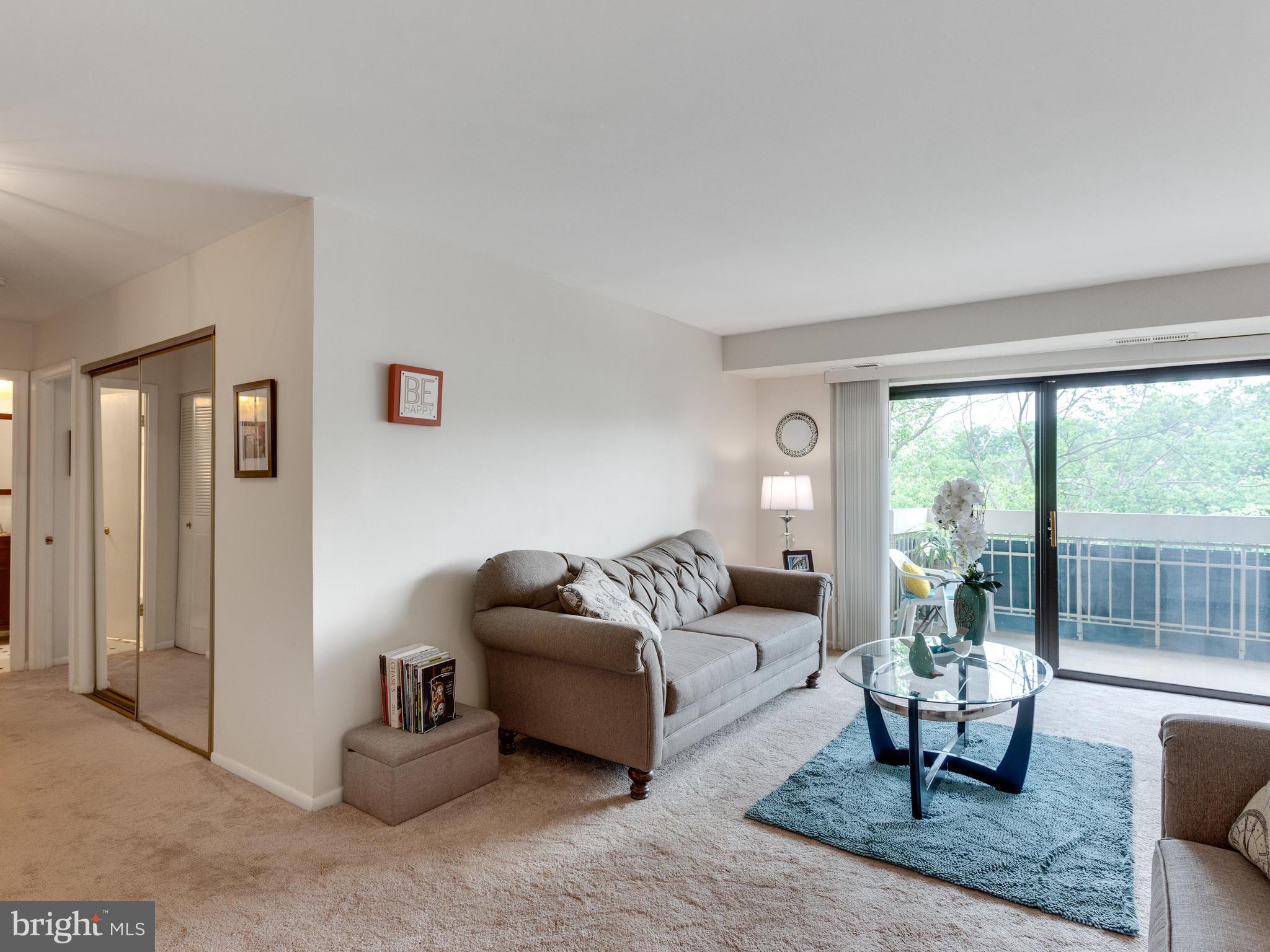 LAFAYETTE PARK - Residential