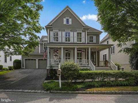 Photo of 312 Little Hill, Lancaster, PA 17602 (MLS # PALA2051770)