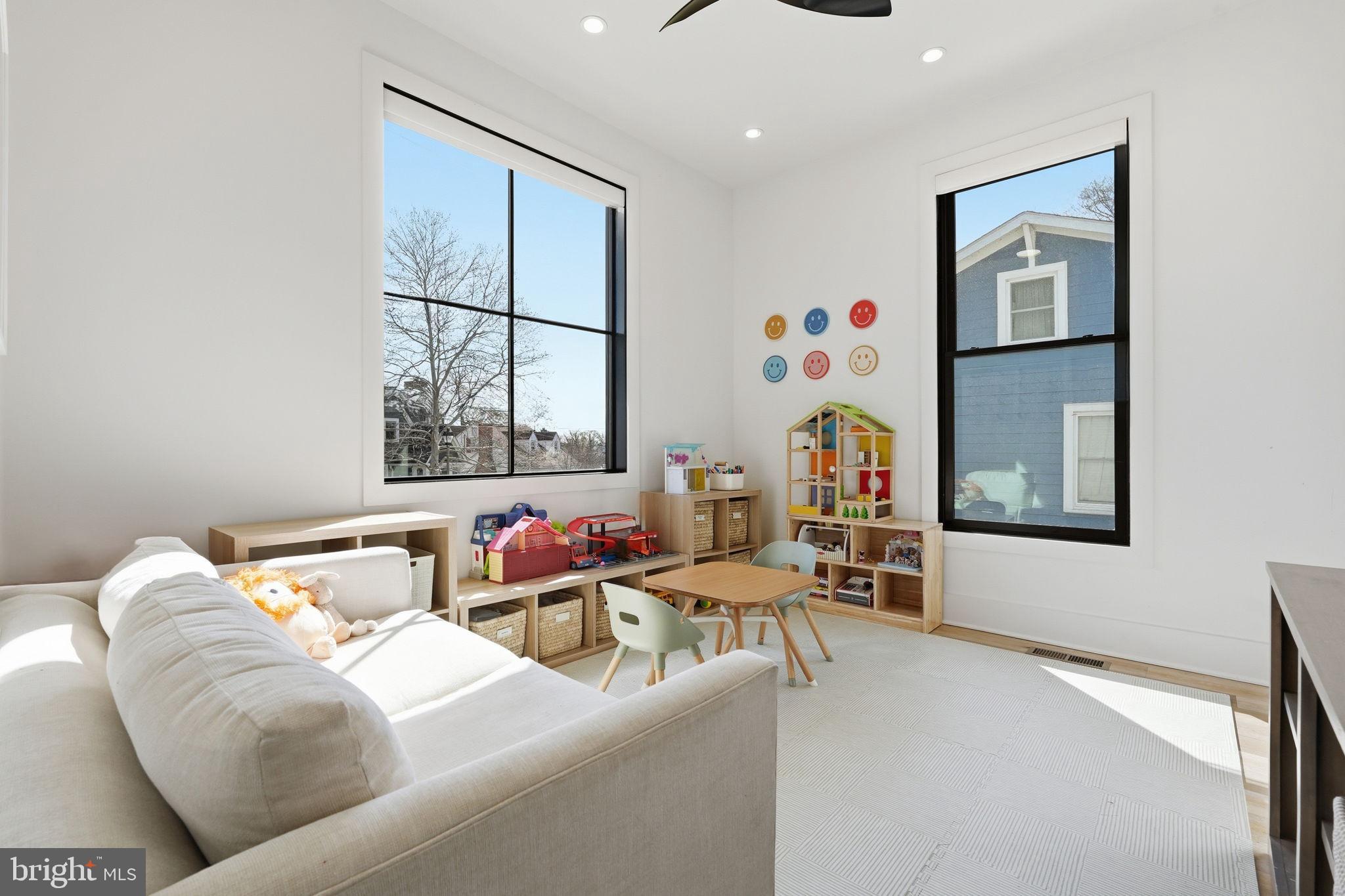 LYON PARK - Residential