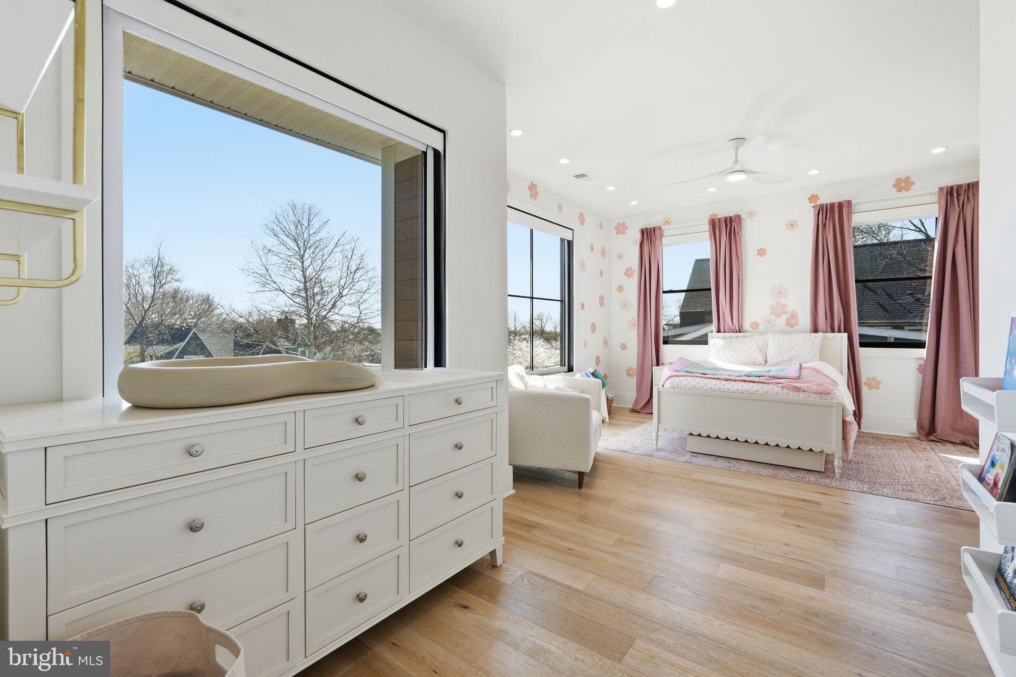 LYON PARK - Residential