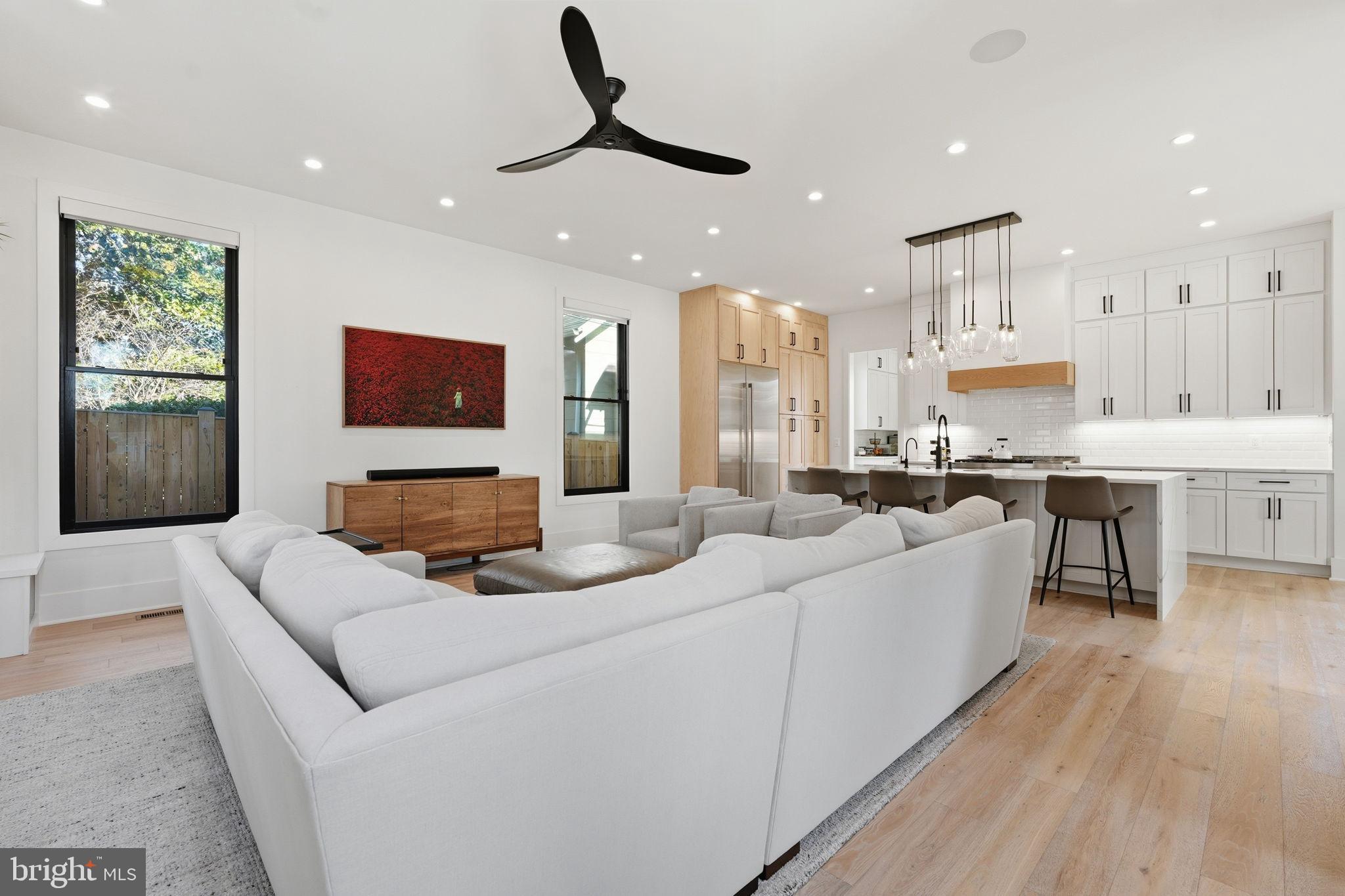 LYON PARK - Residential