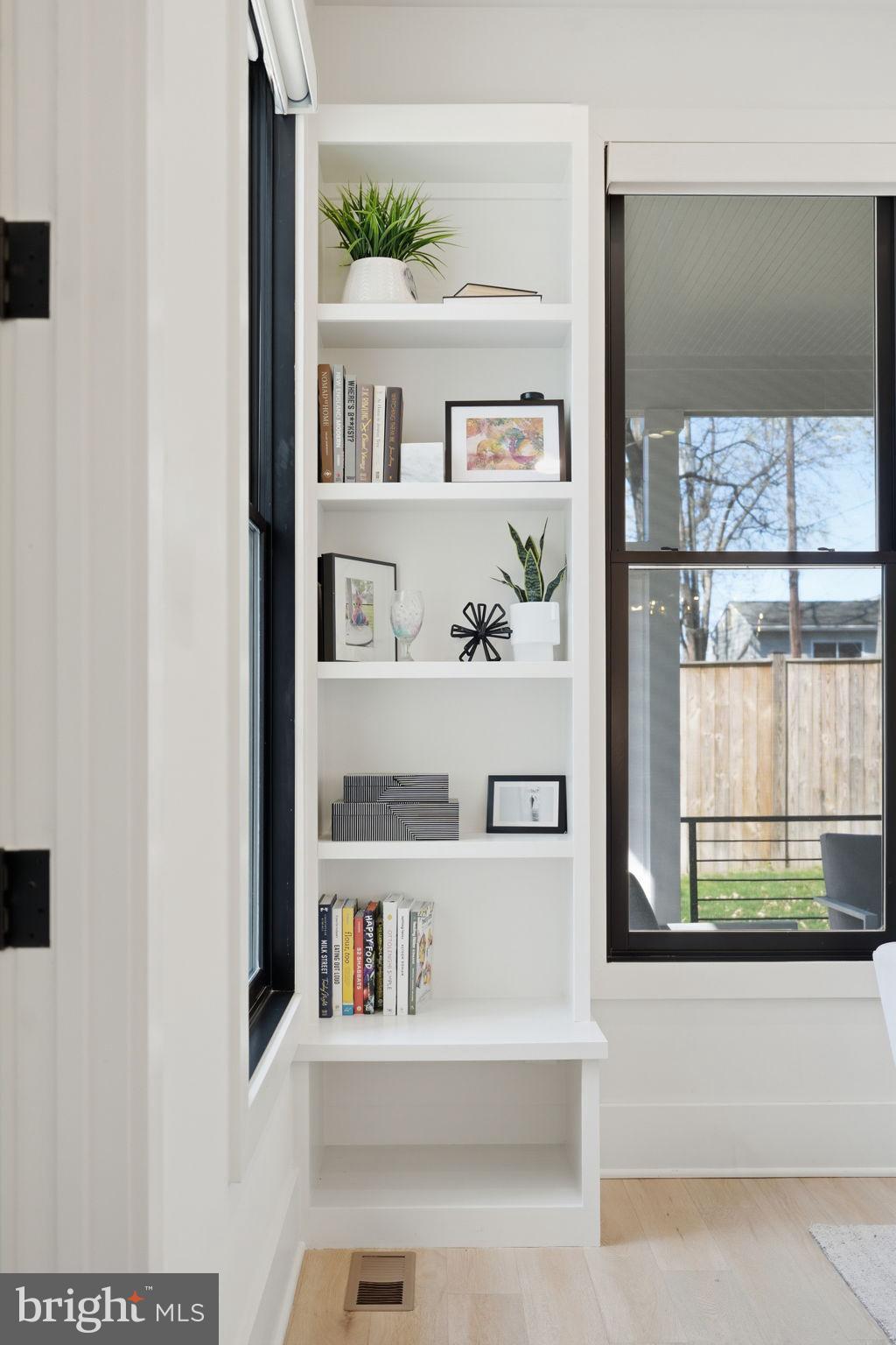 LYON PARK - Residential