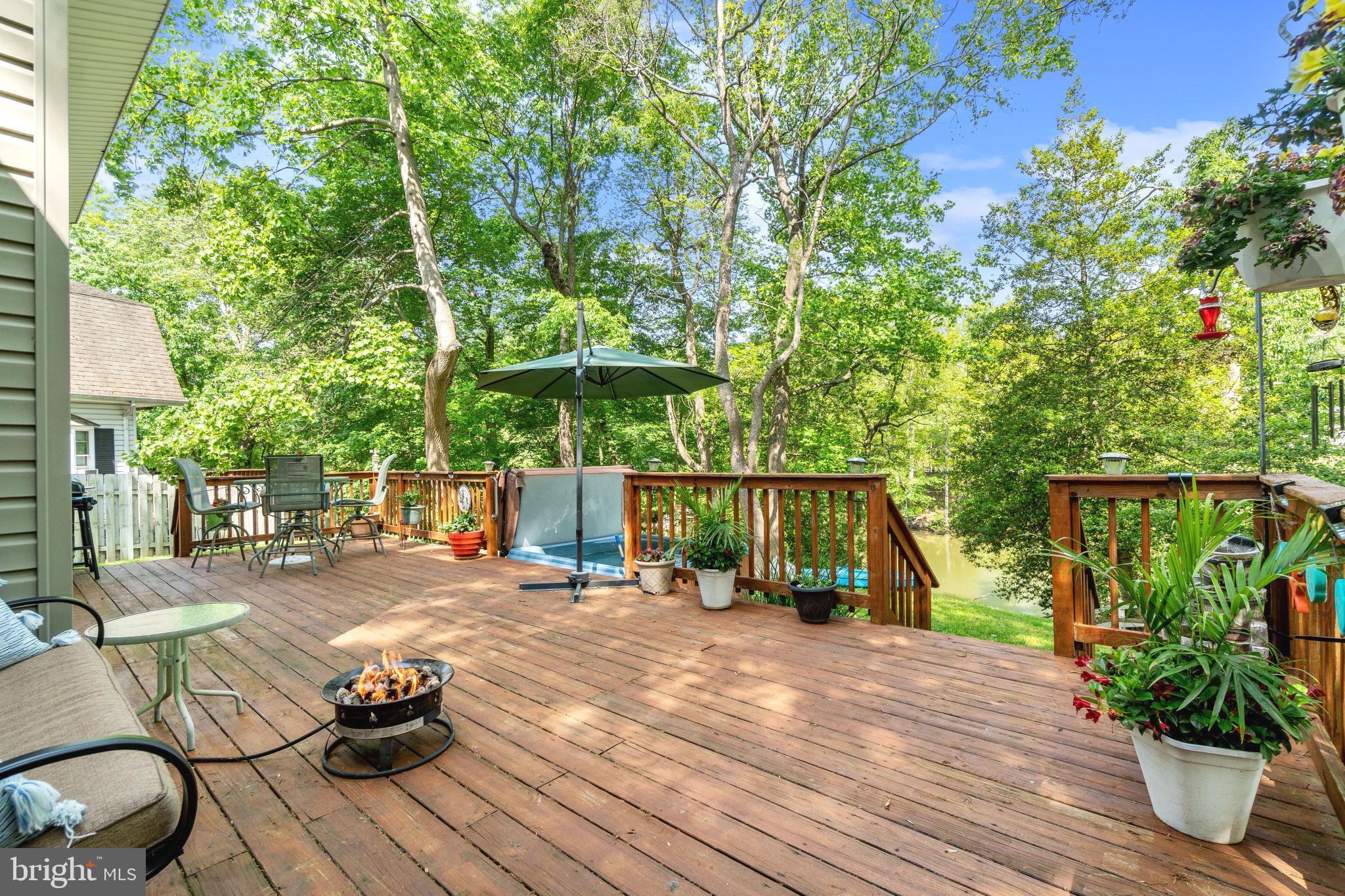 LAKE SHORE - Residential