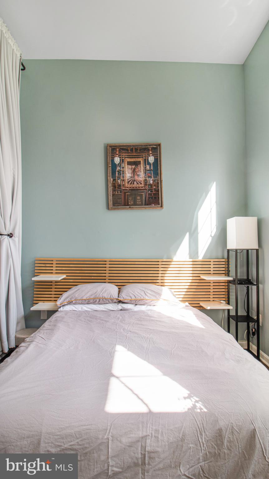 PT ROCKVILLE TWN RES 1 - Residential