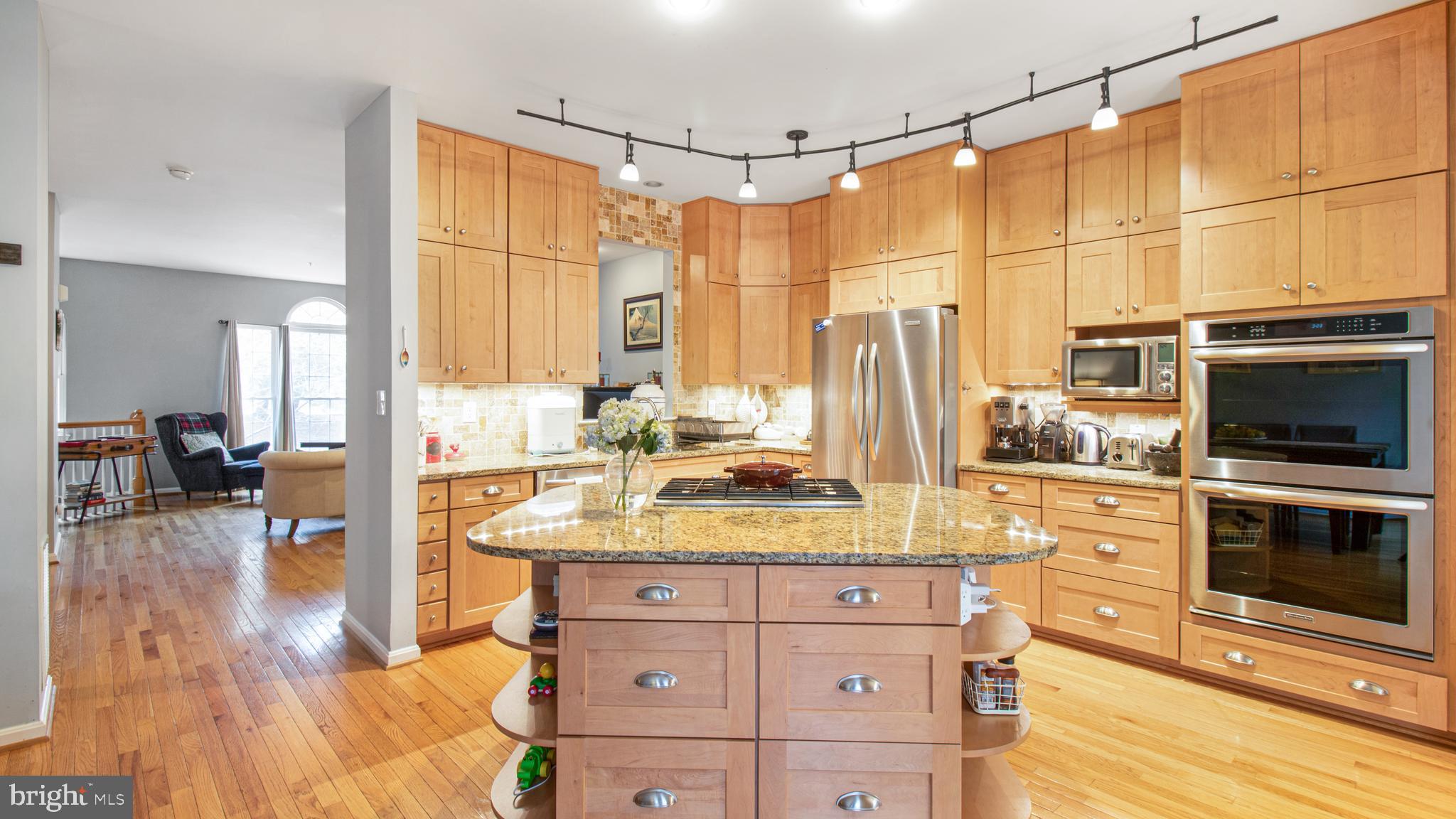 PT ROCKVILLE TWN RES 1 - Residential