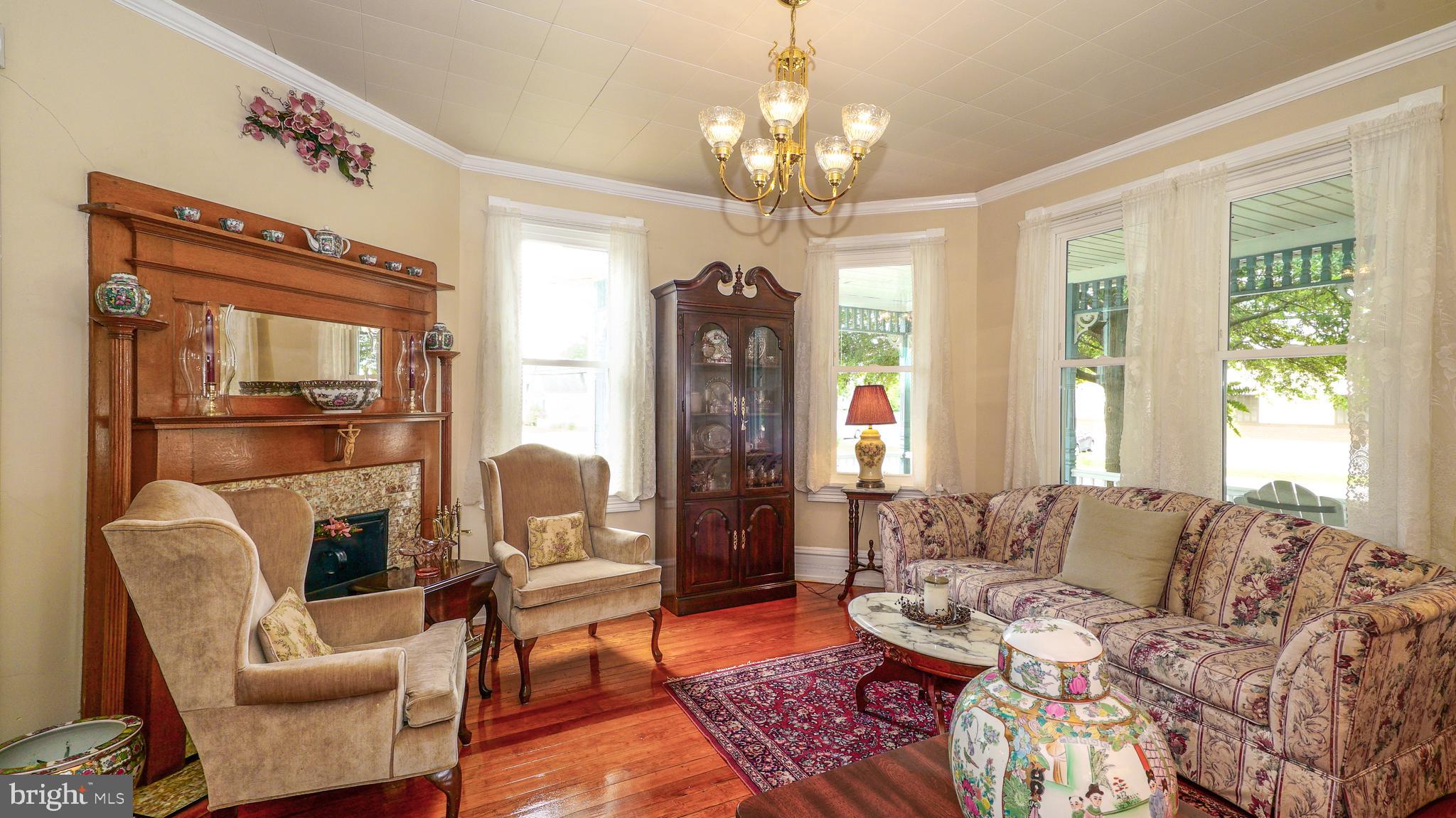 MILLINGTON - Residential