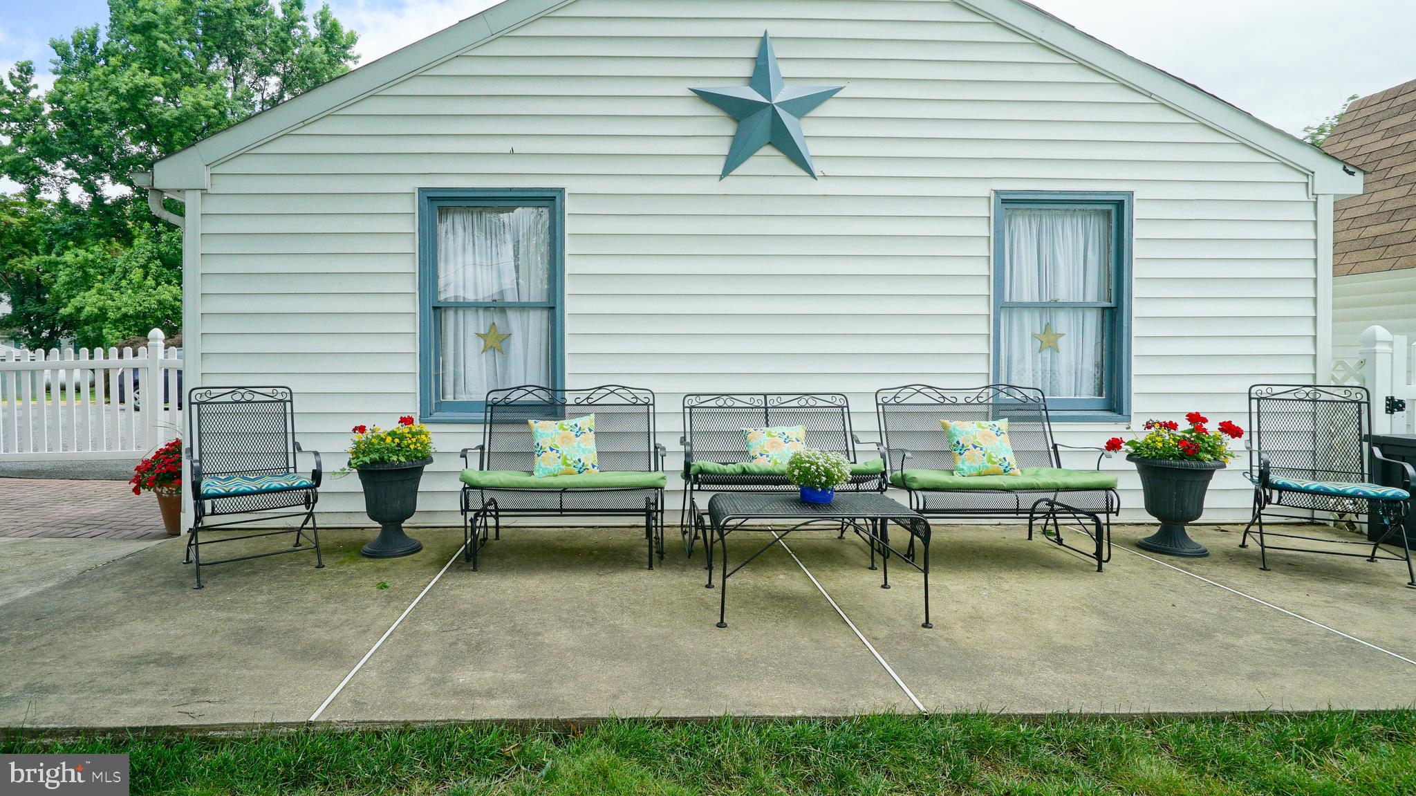 MILLINGTON - Residential