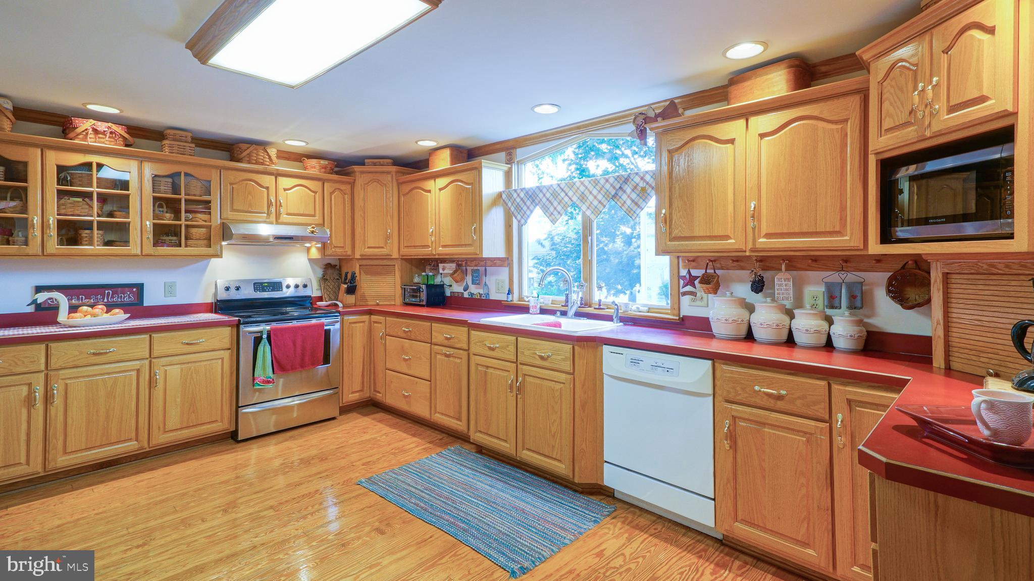 MILLINGTON - Residential