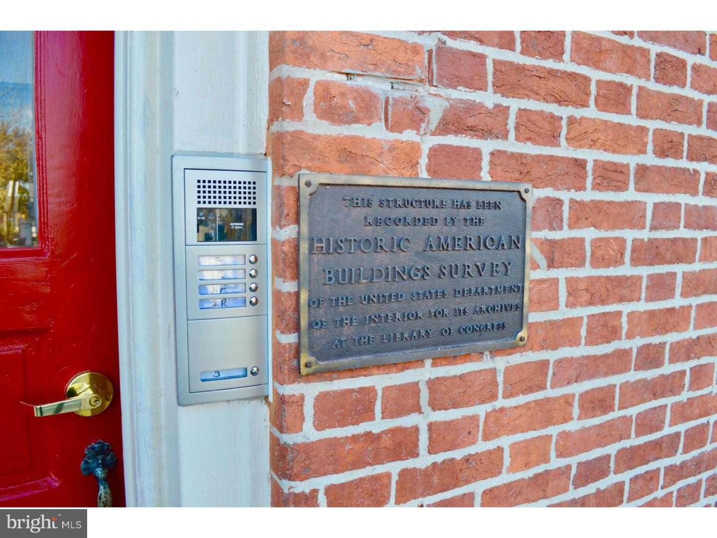 SOCIETY HILL - Residential Lease