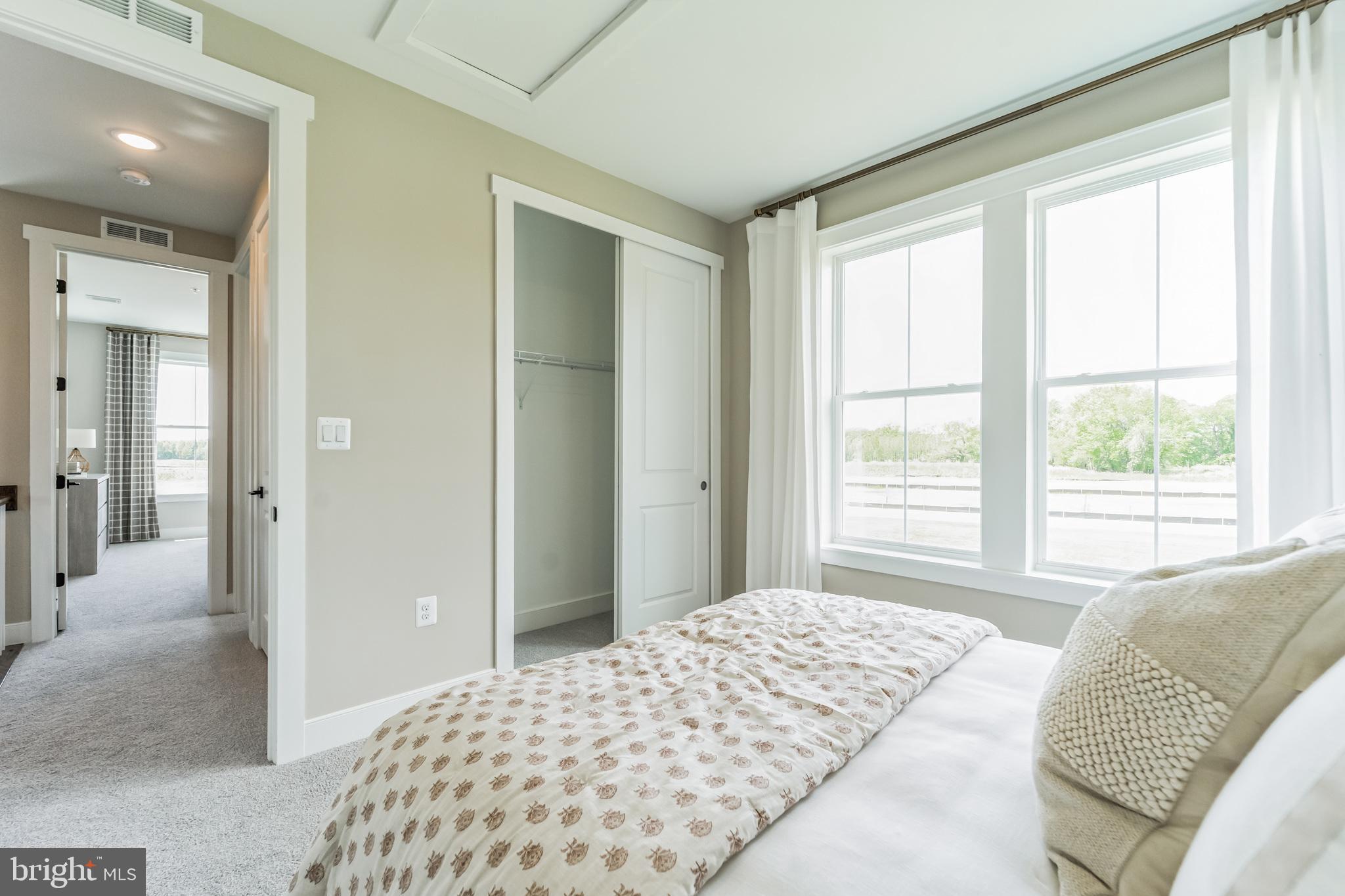 FOUR SEASONS AT KENT ISLAND - Residential