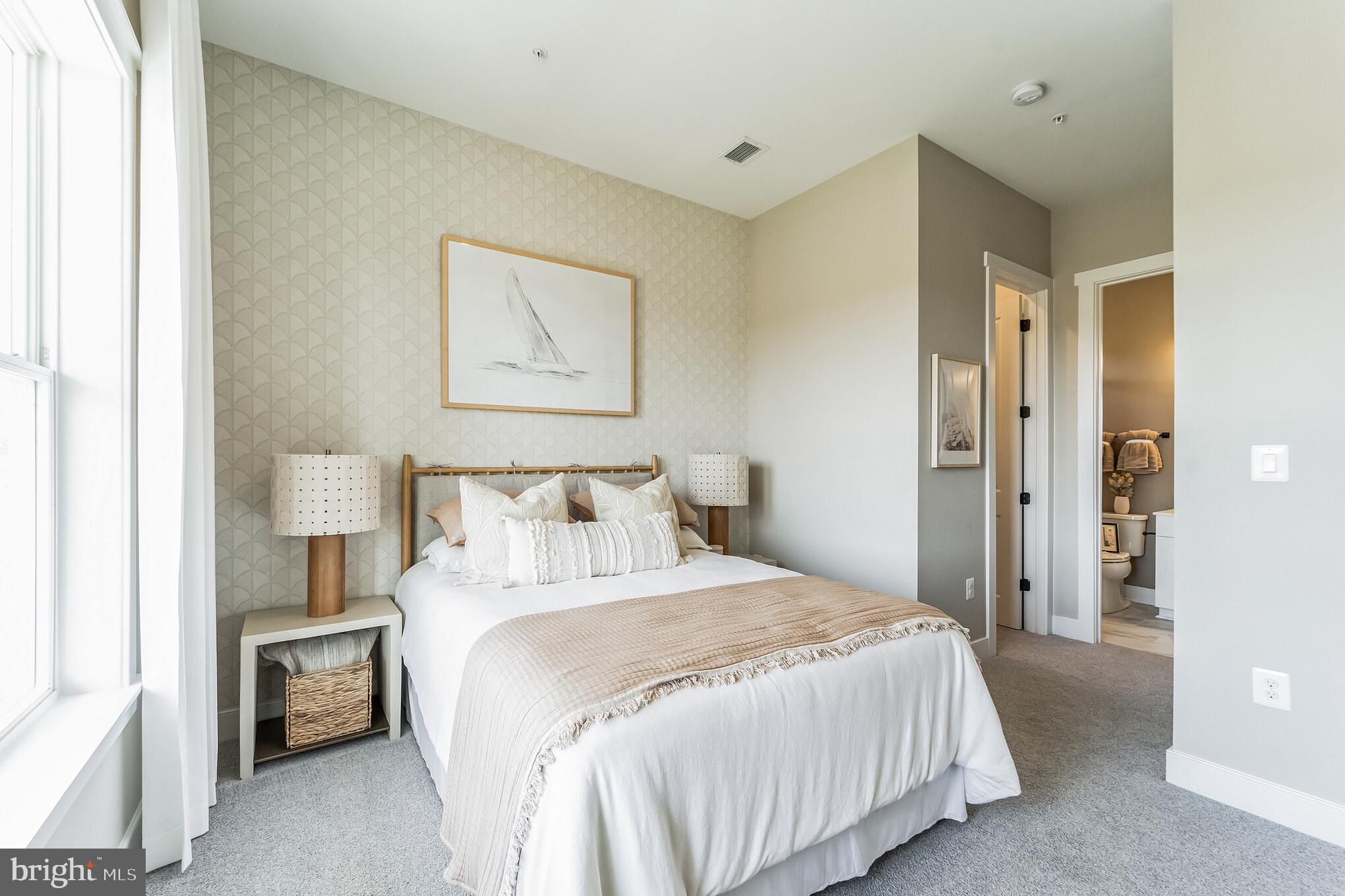 FOUR SEASONS AT KENT ISLAND - Residential