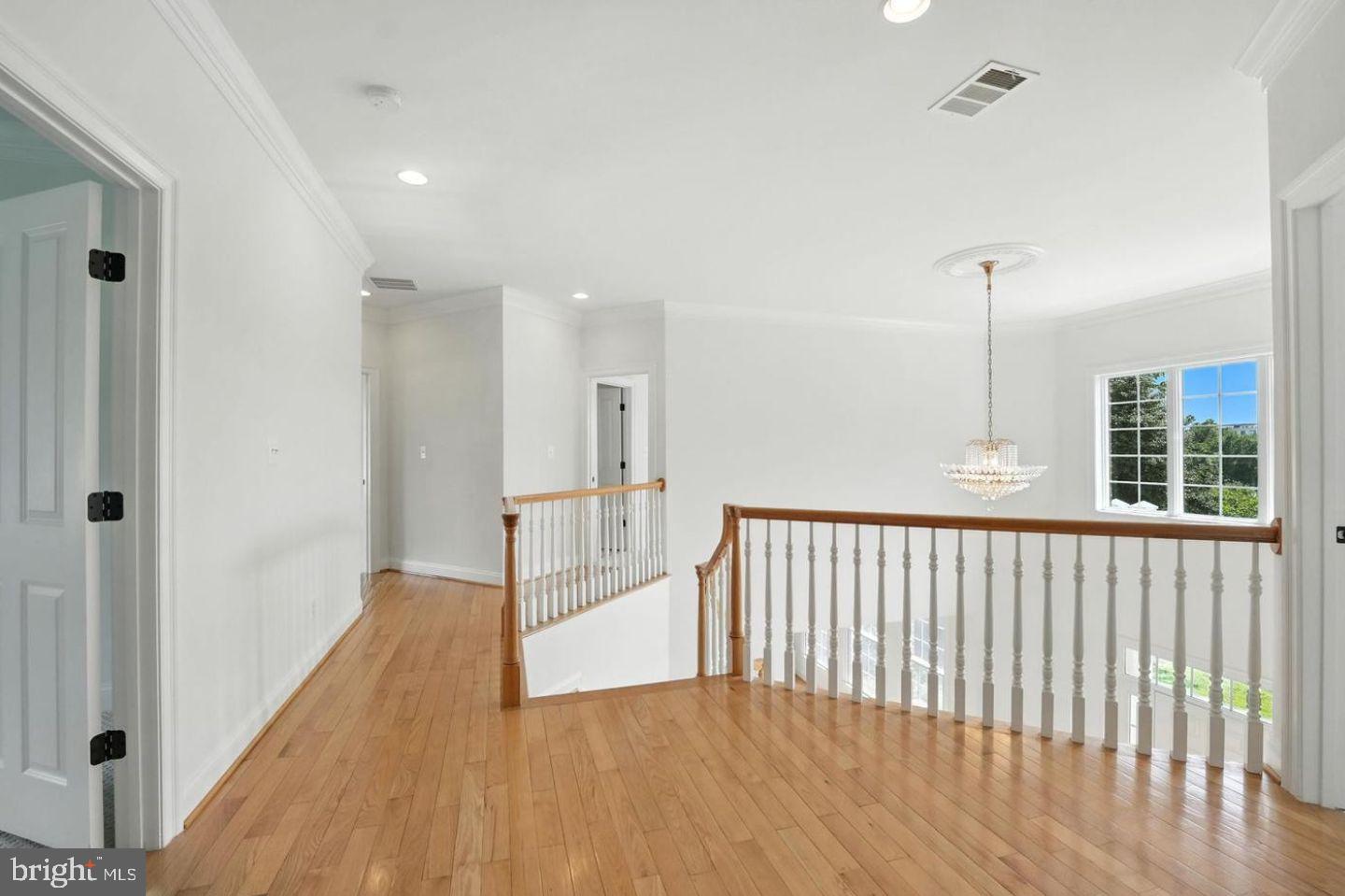 SALONA VILLAGE - Residential