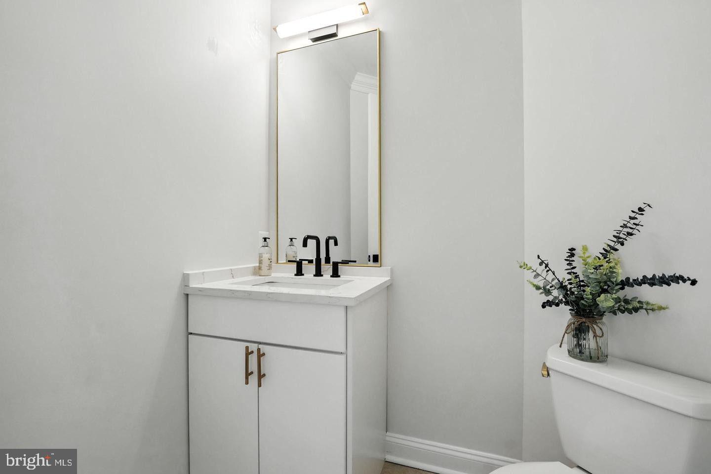 SALONA VILLAGE - Residential