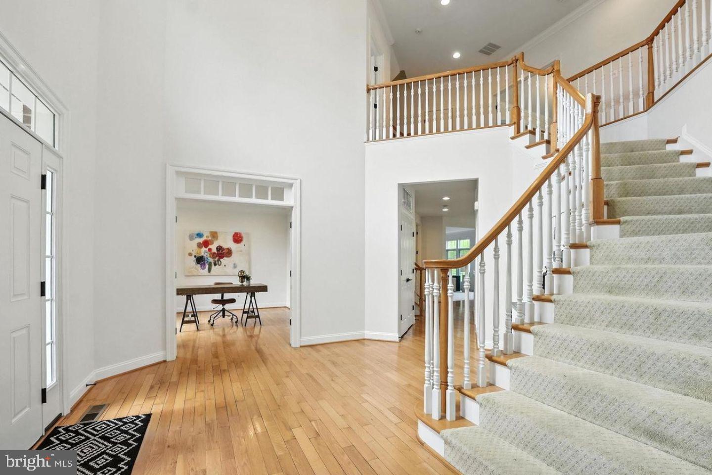 SALONA VILLAGE - Residential