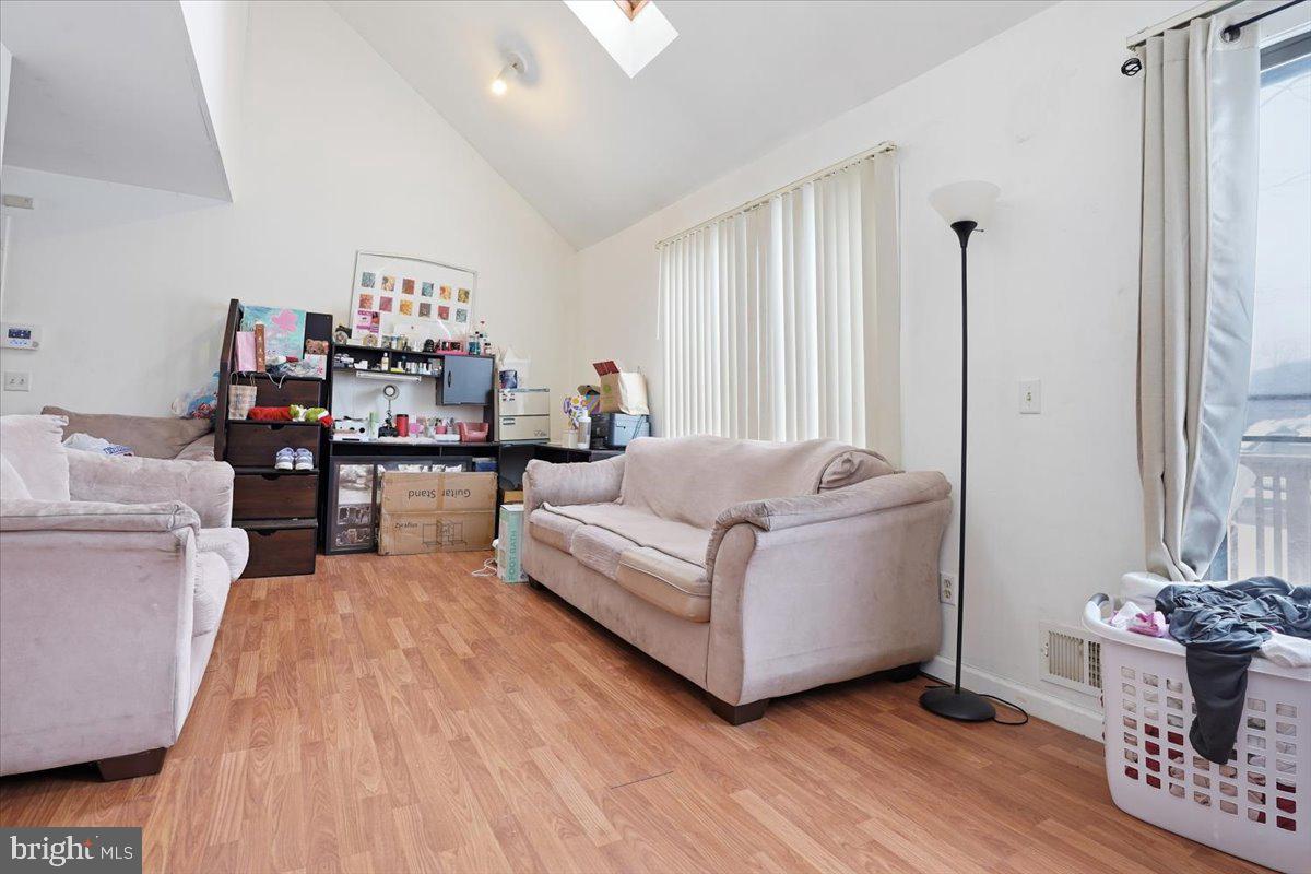 MILL POND (SAW CREEK) - Residential