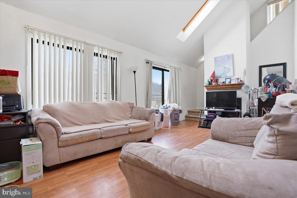 MILL POND (SAW CREEK) - Residential