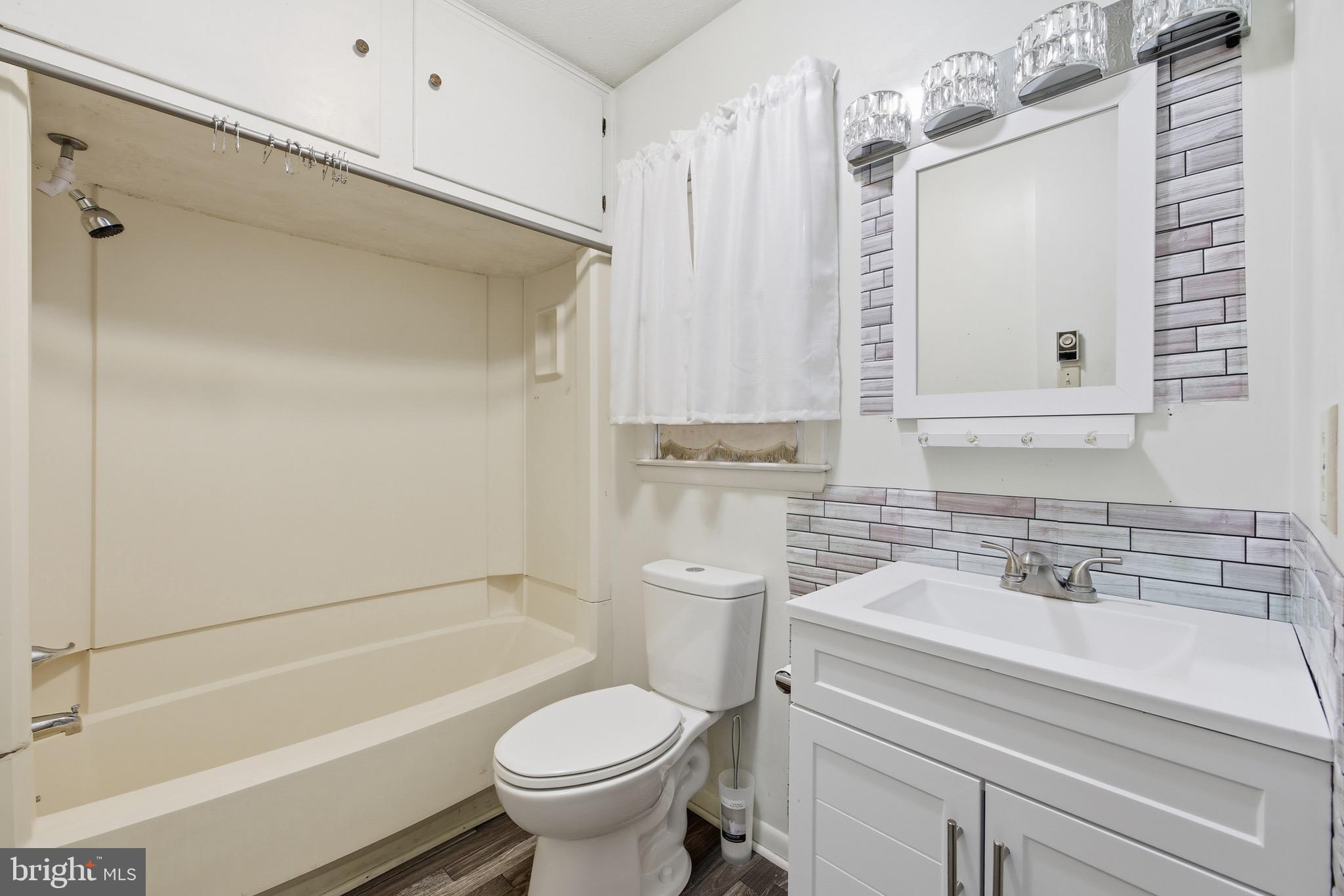 MASSANUTTEN VIEW - Residential