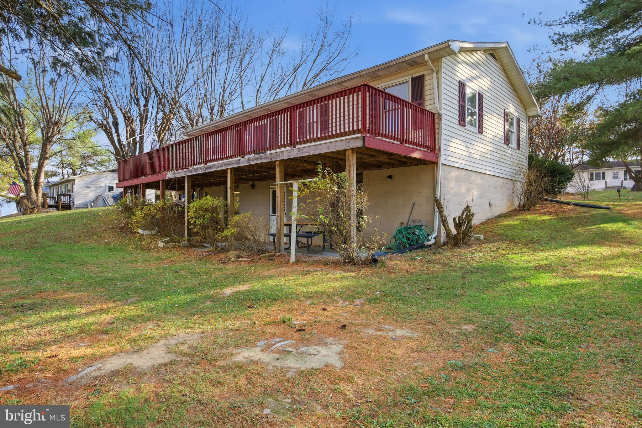 MASSANUTTEN VIEW - Residential