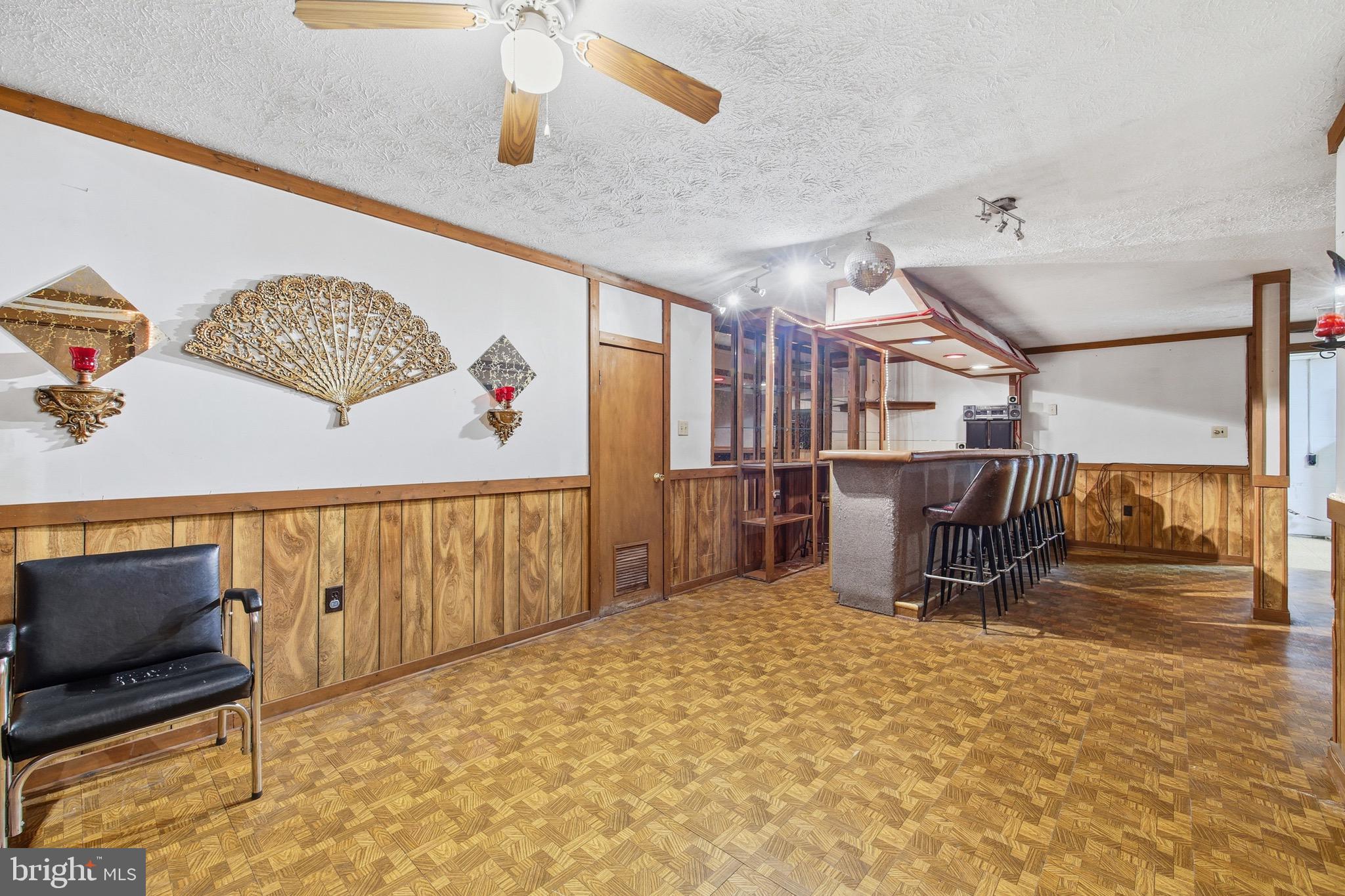 MASSANUTTEN VIEW - Residential