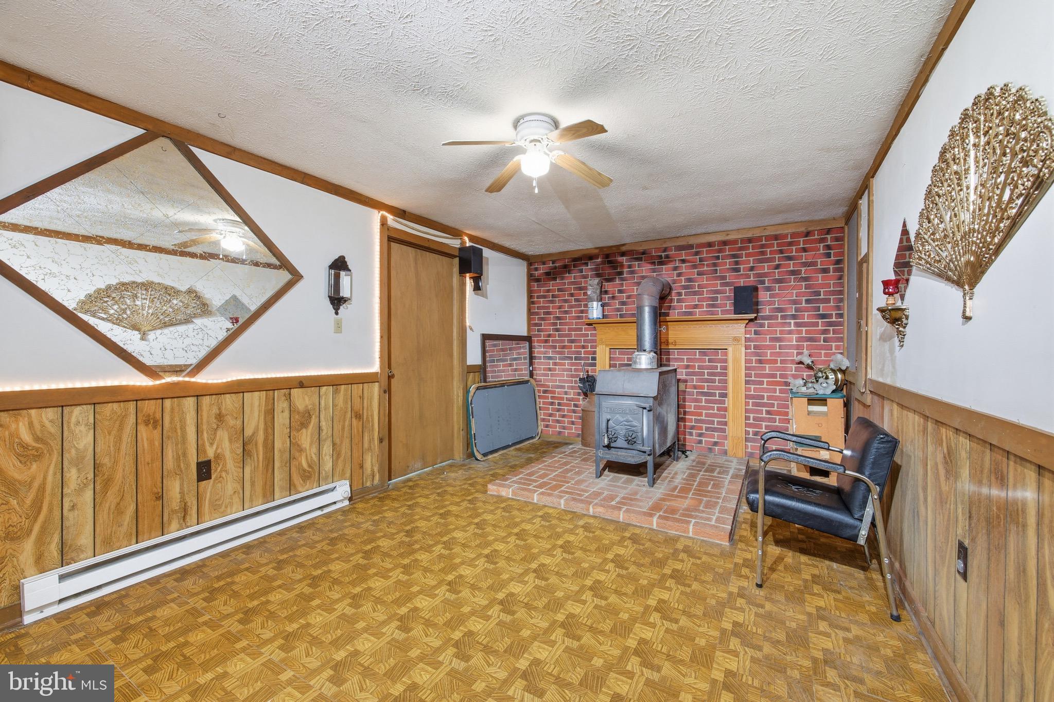 MASSANUTTEN VIEW - Residential