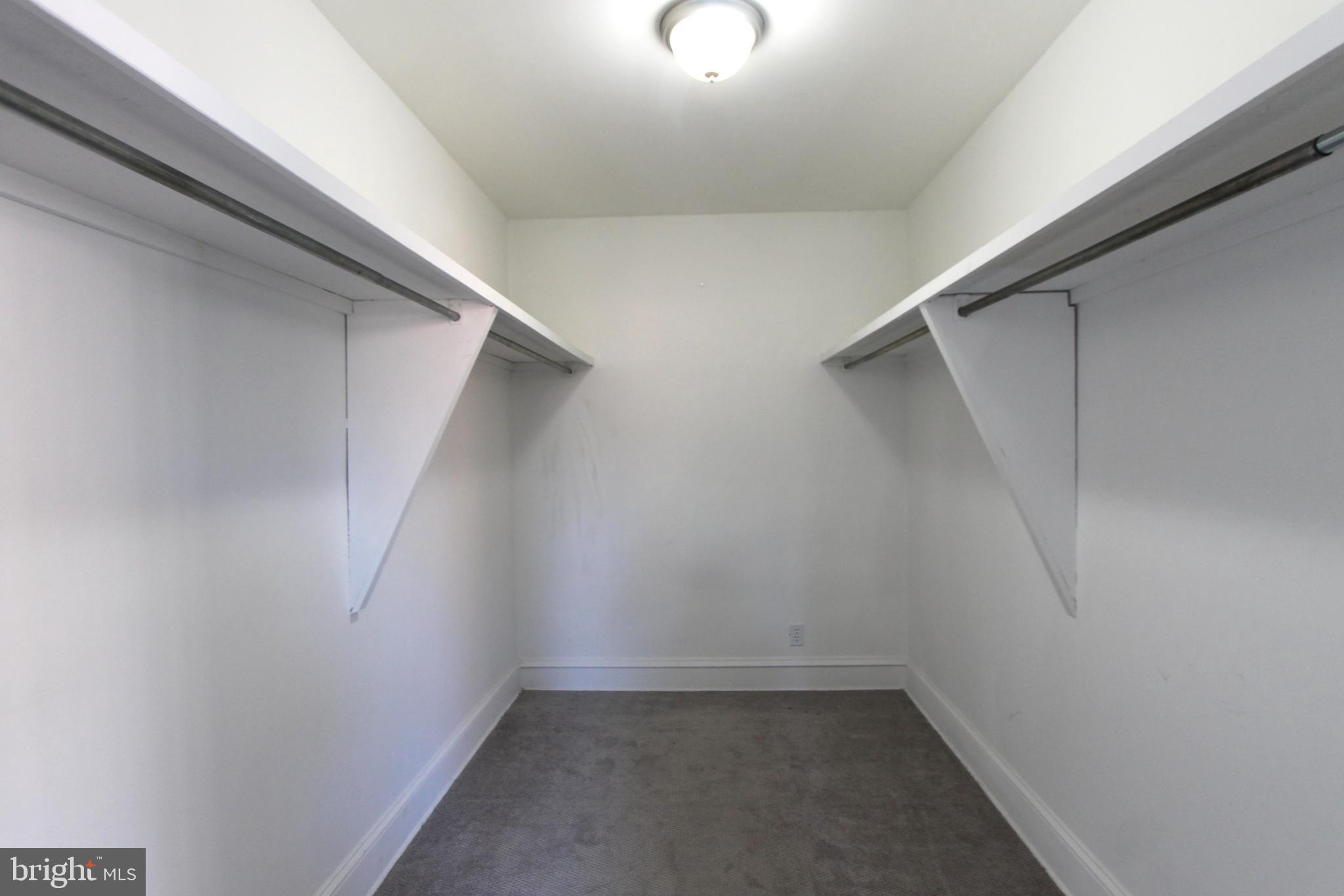 CHESTNUT HILL - Residential Lease