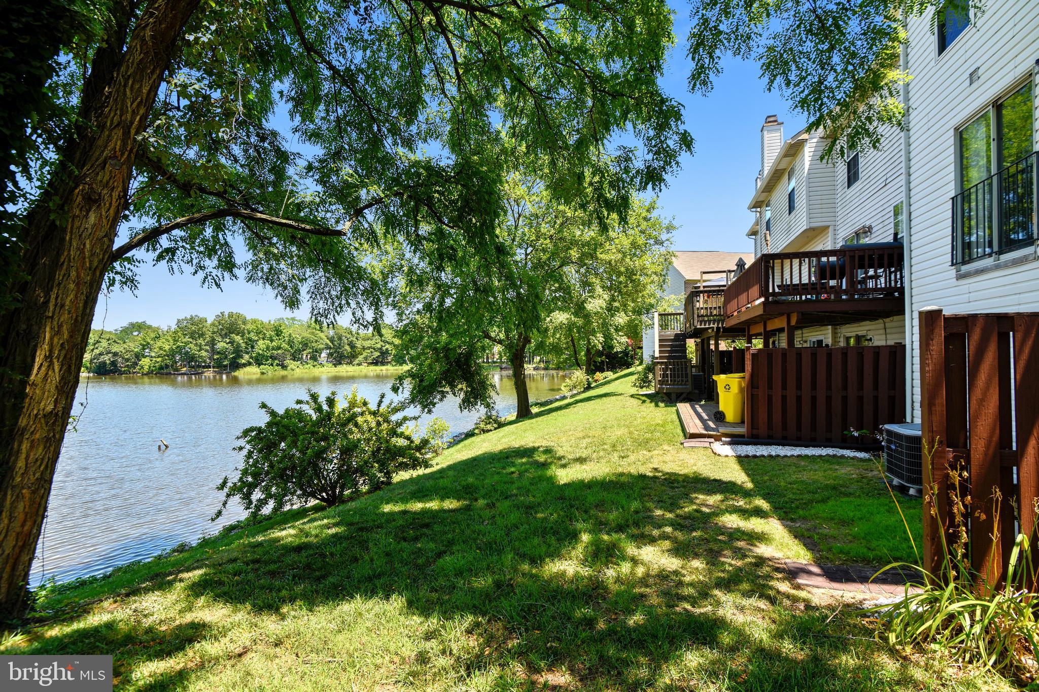 STONEY BEACH - Residential