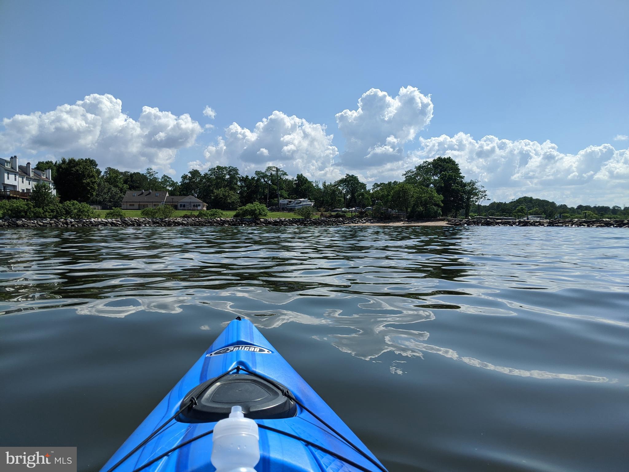 STONEY BEACH - Residential