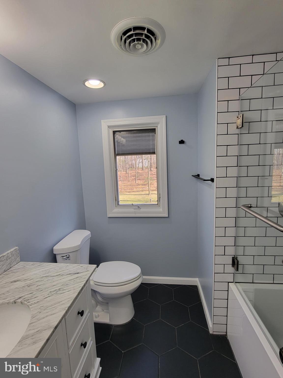 GRANBY WOODS - Residential