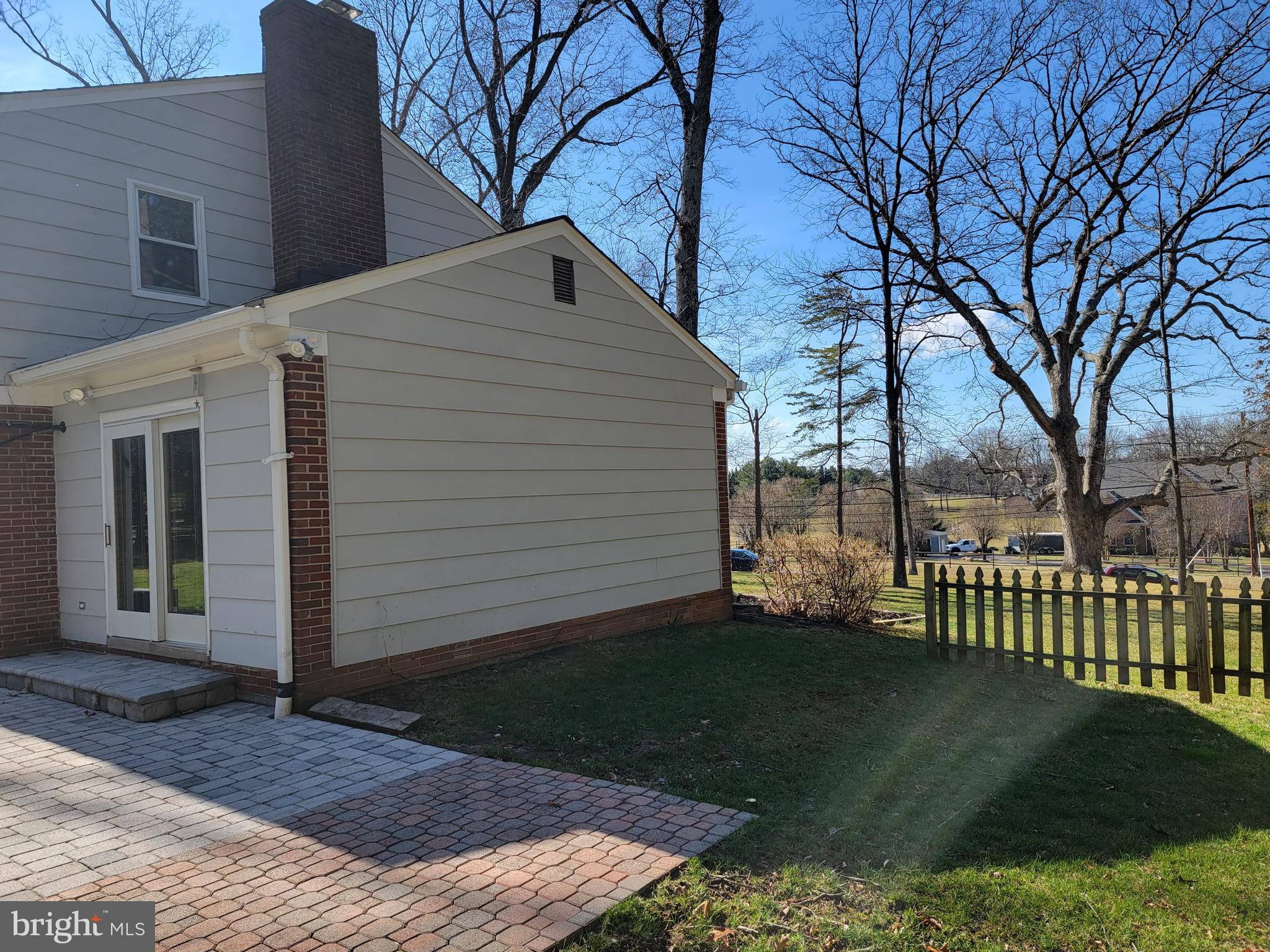 GRANBY WOODS - Residential