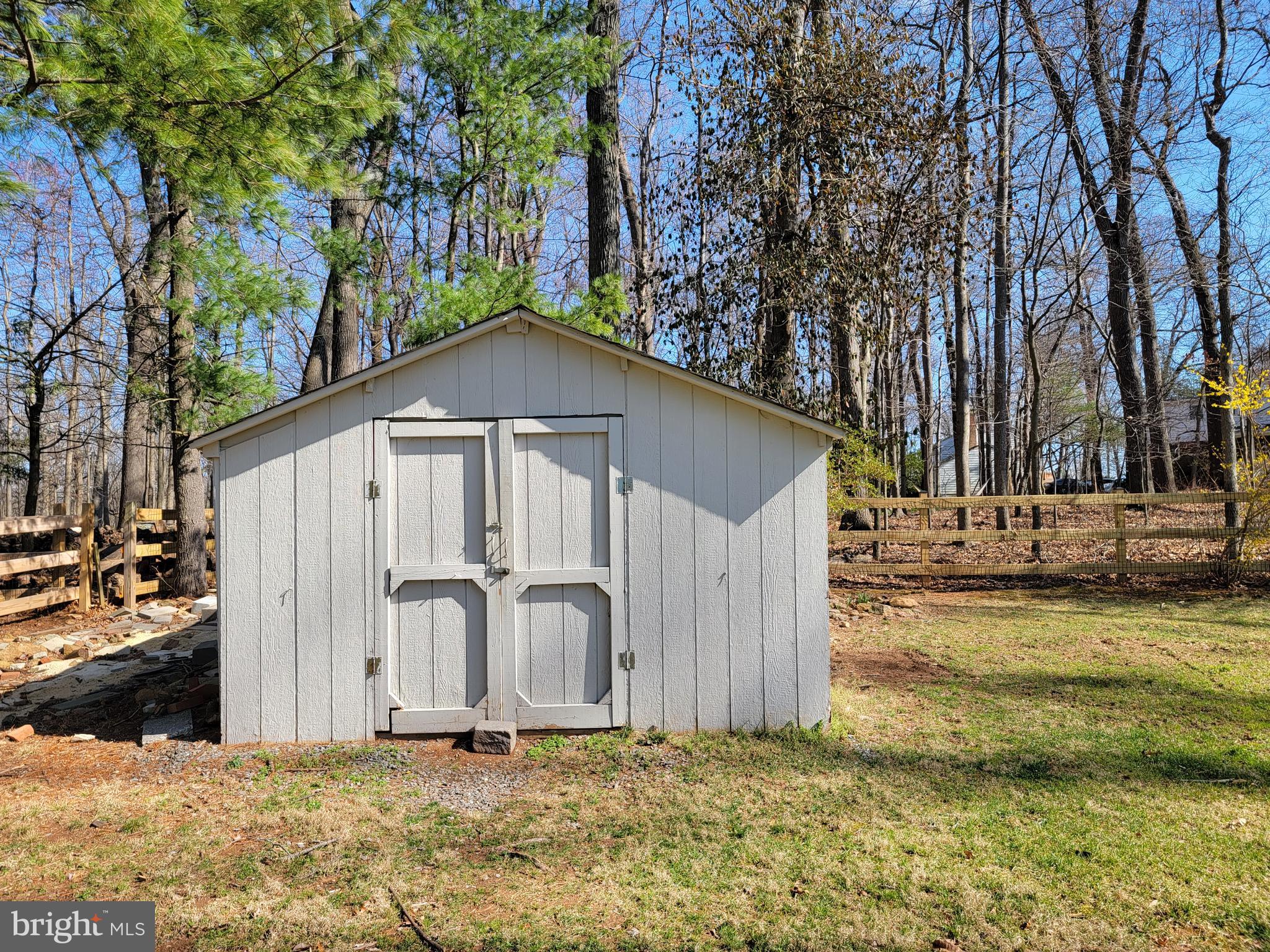 GRANBY WOODS - Residential