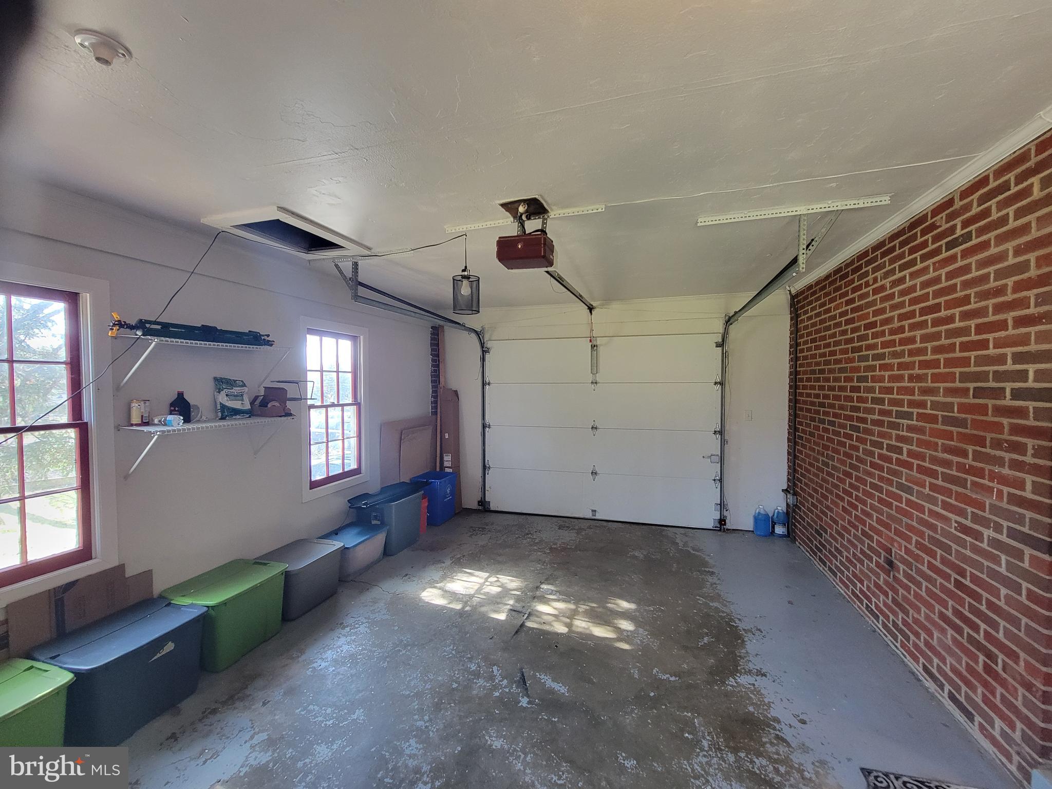 GRANBY WOODS - Residential