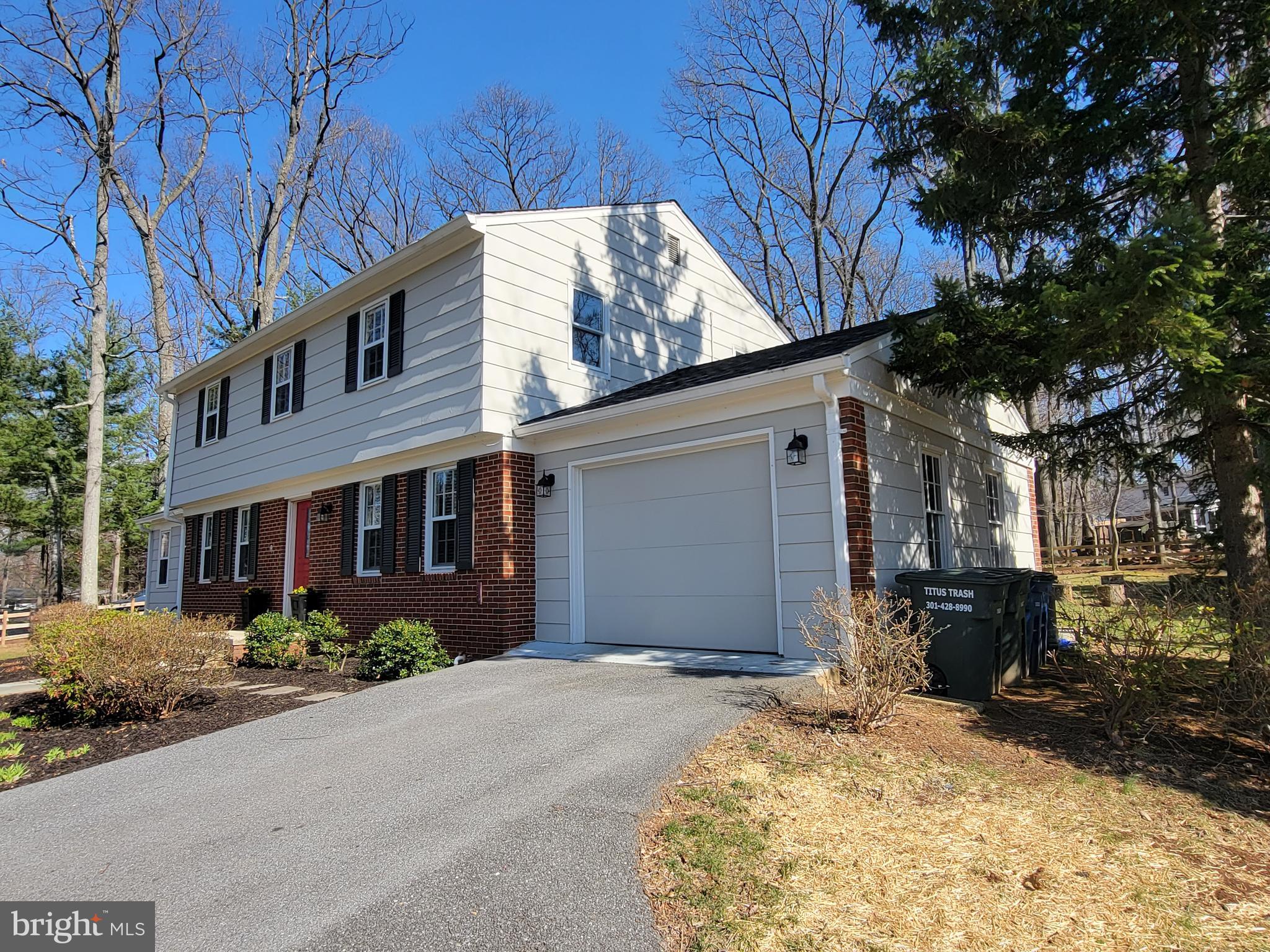 GRANBY WOODS - Residential