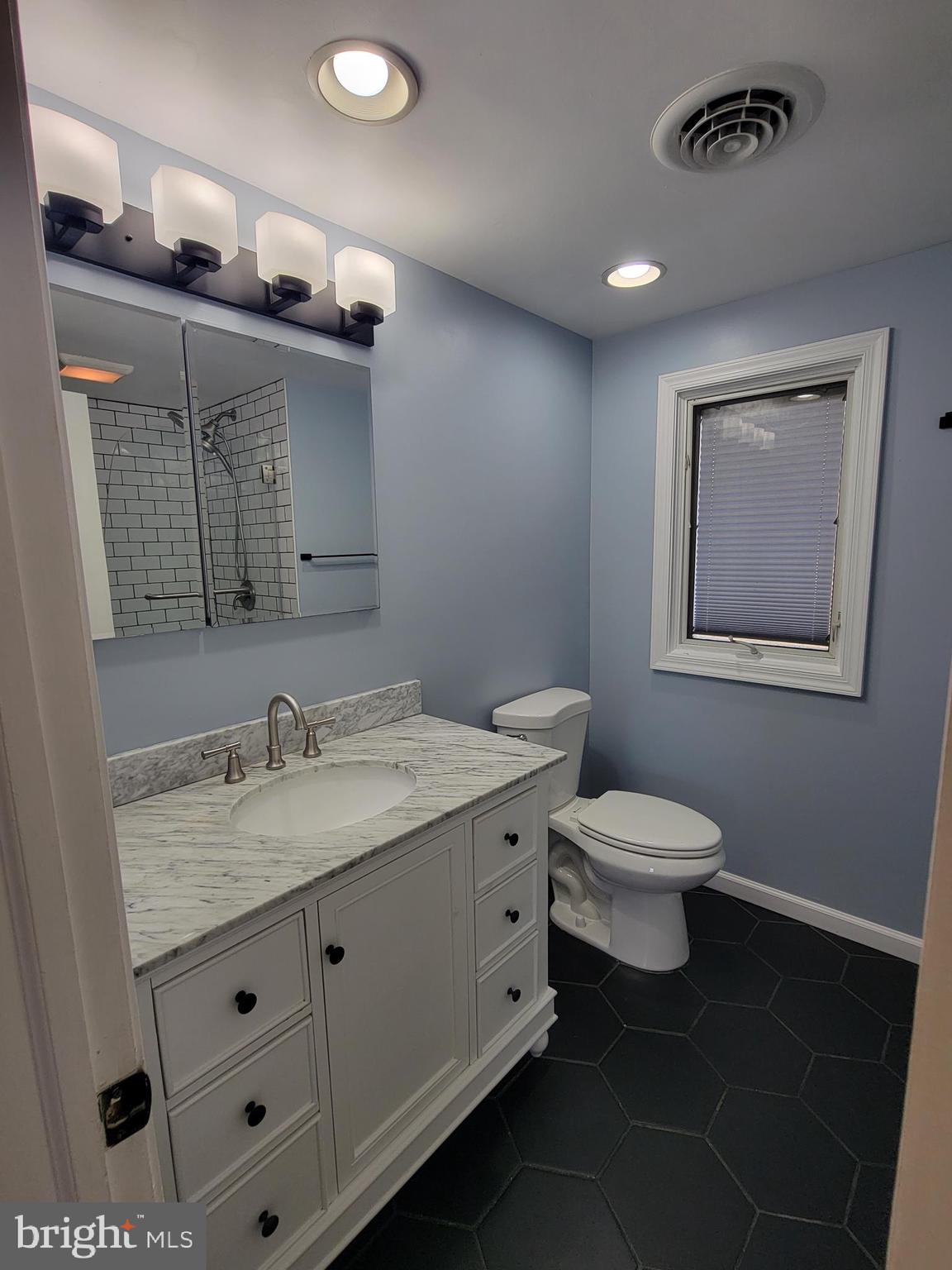 GRANBY WOODS - Residential