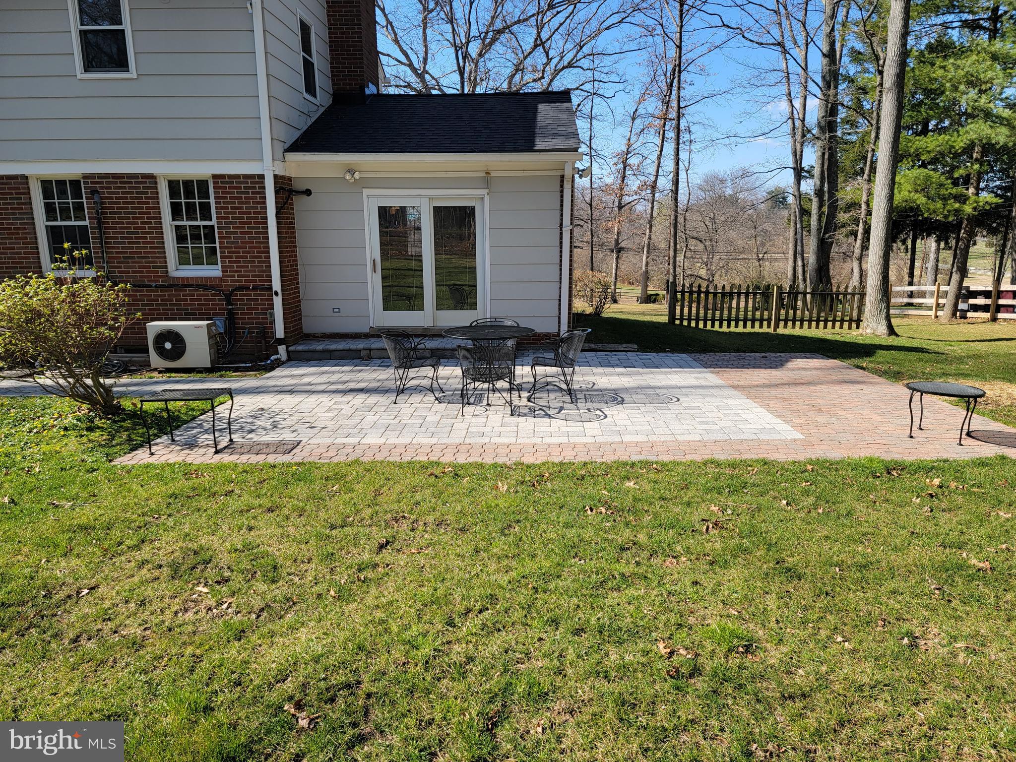 GRANBY WOODS - Residential