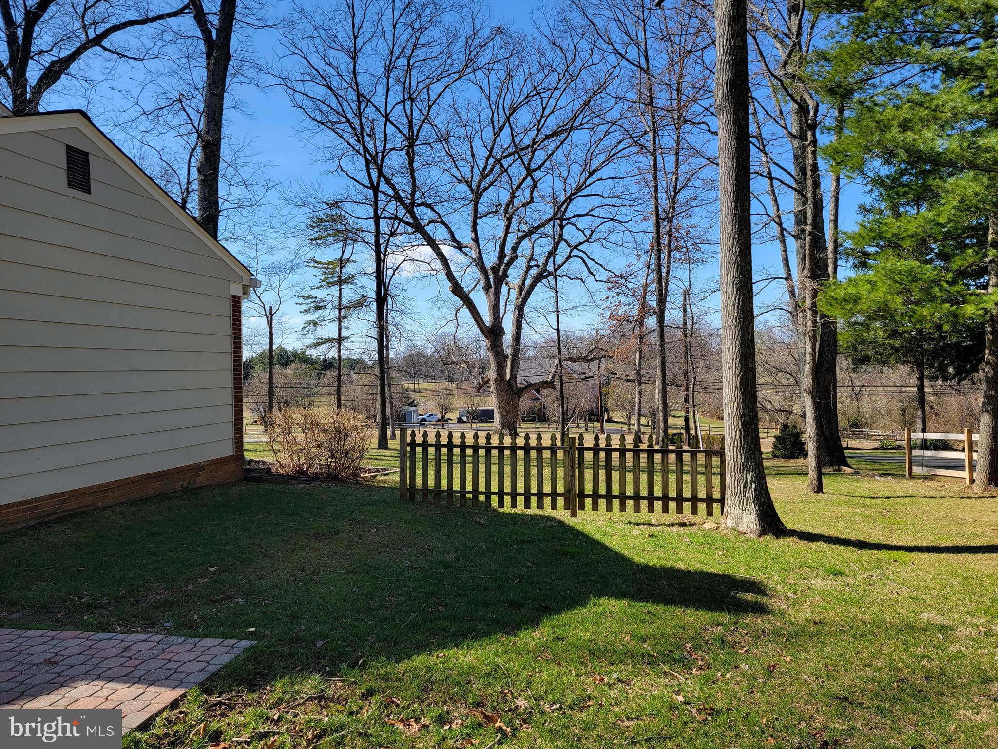 GRANBY WOODS - Residential