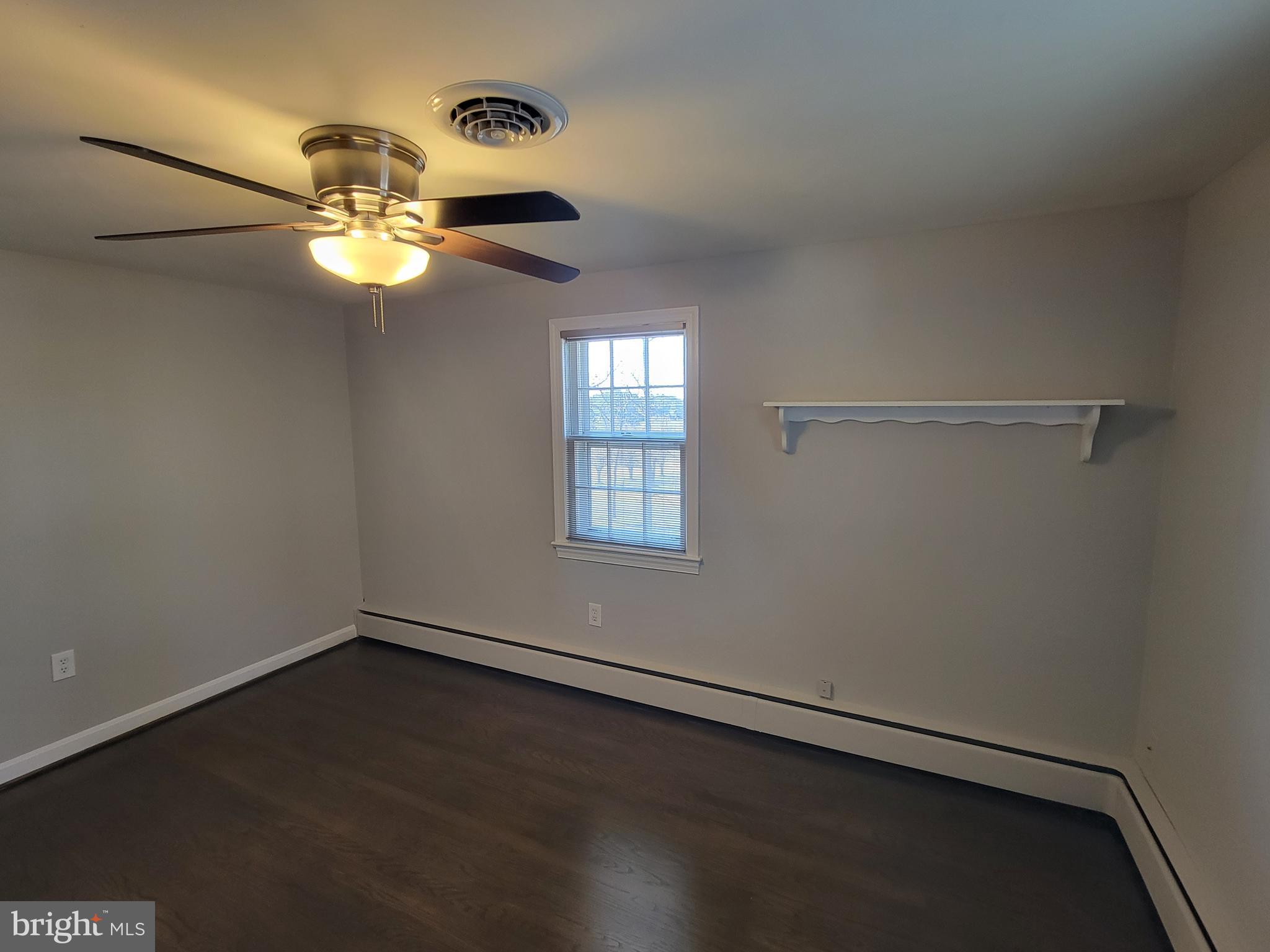 GRANBY WOODS - Residential