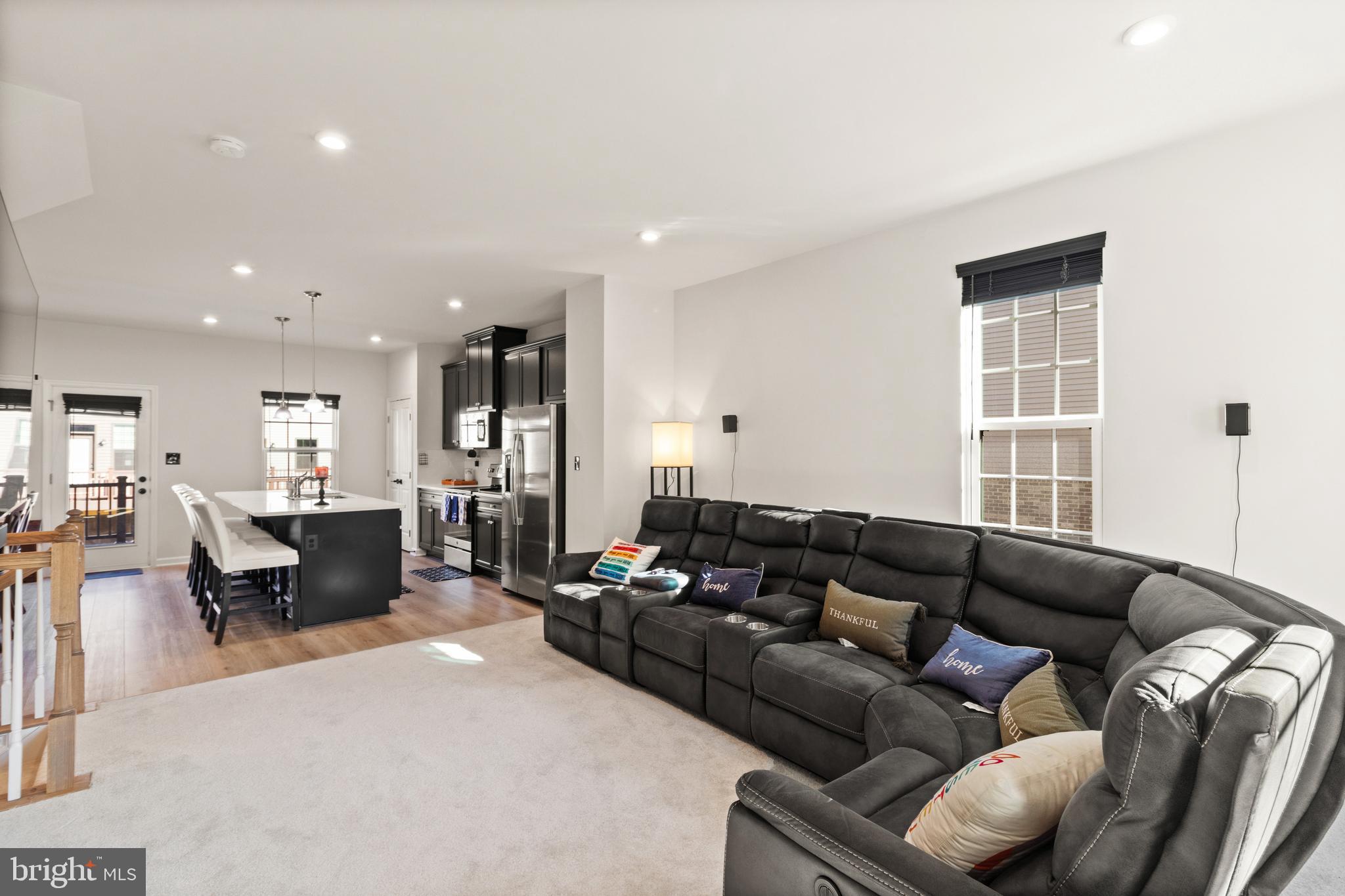 FREDERICKSBURG - Residential