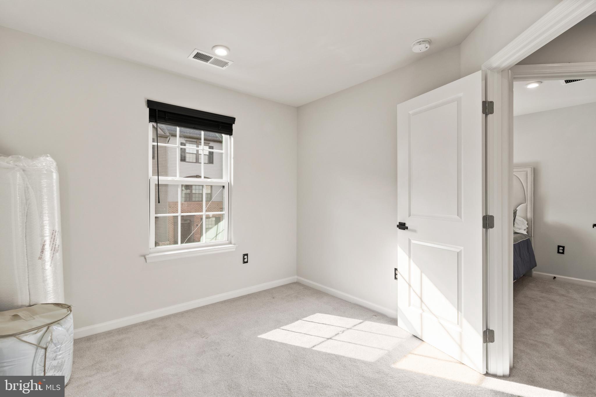 FREDERICKSBURG - Residential