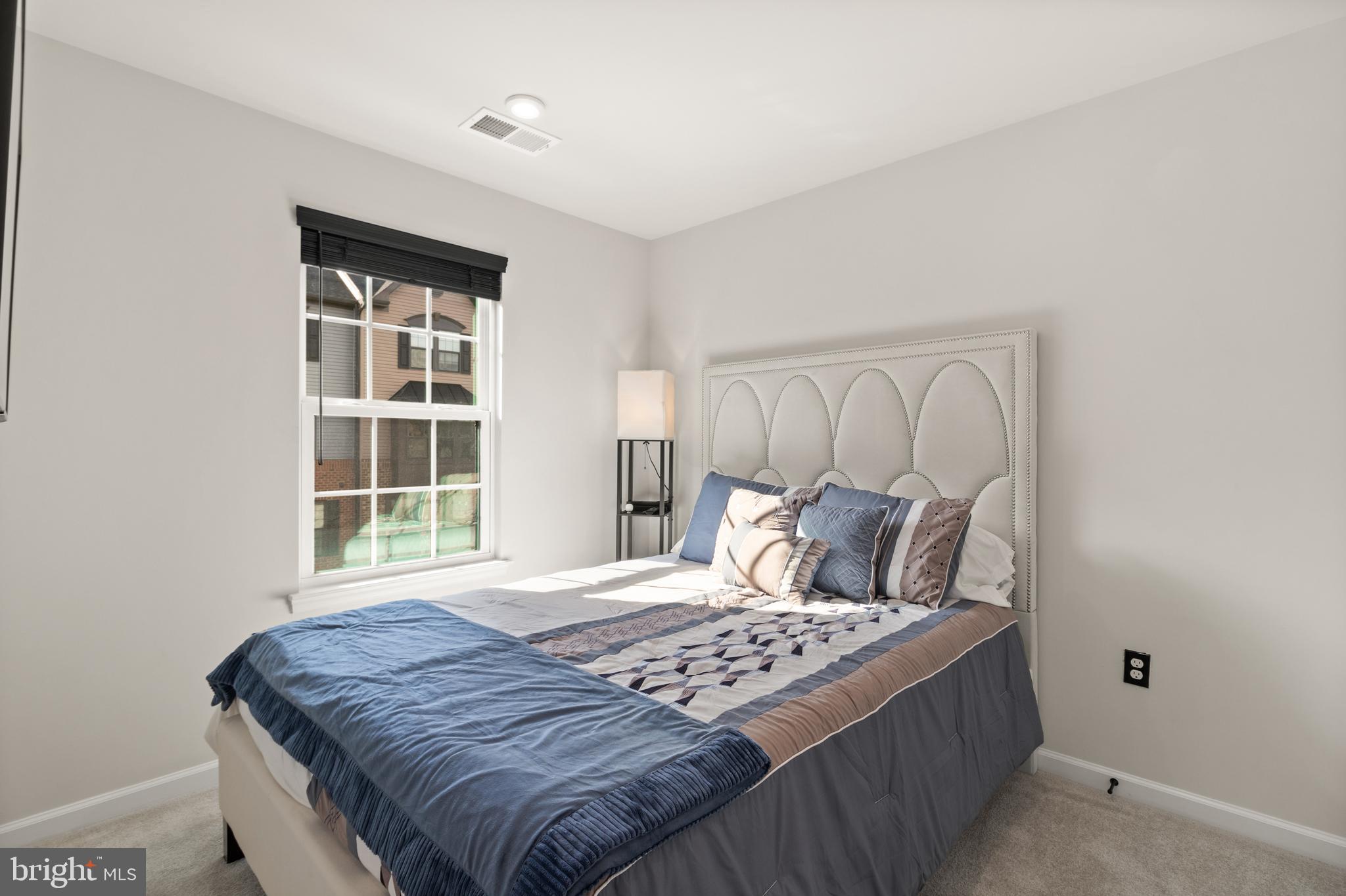 FREDERICKSBURG - Residential