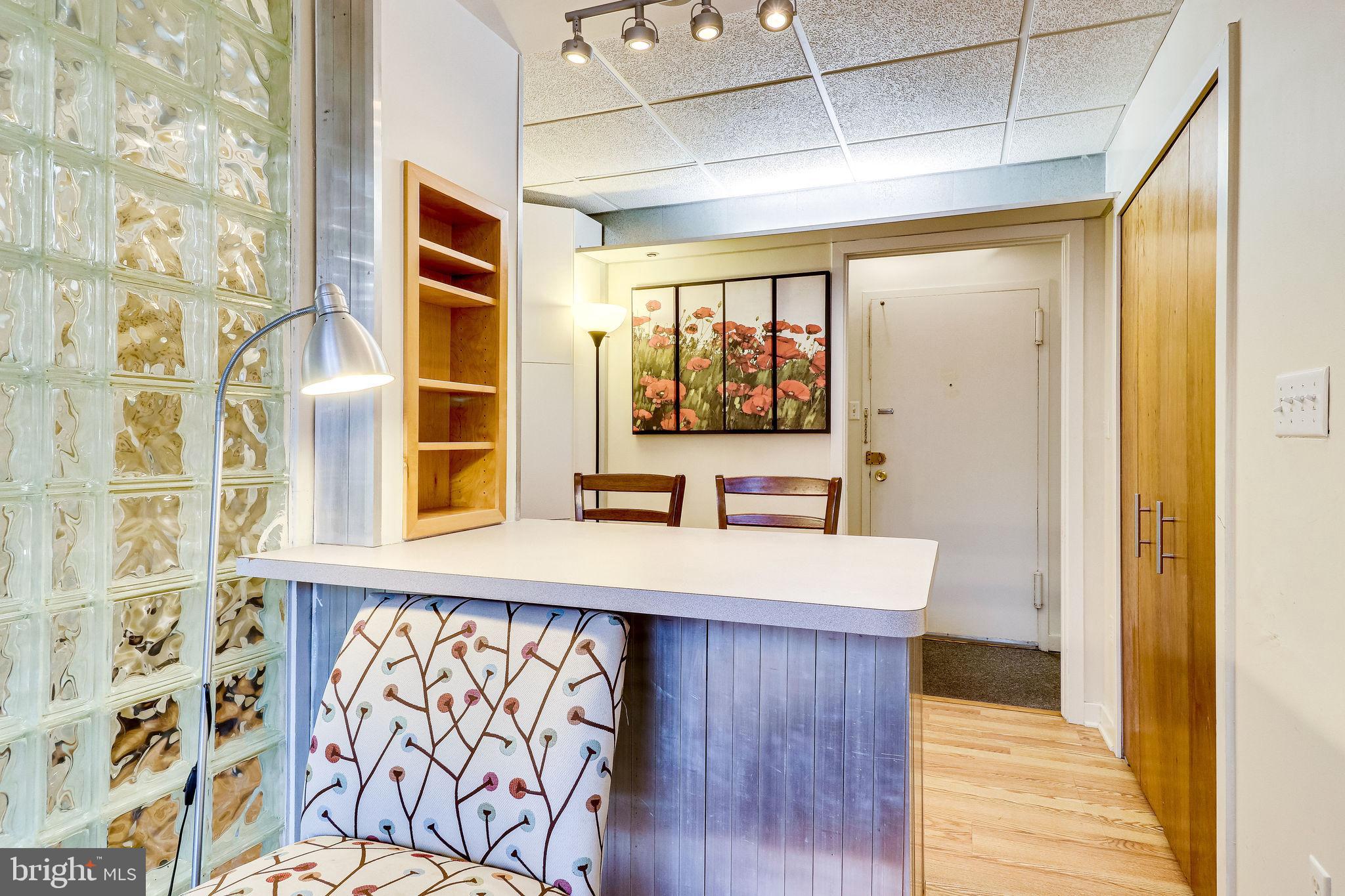 1111 ARLINGTON BOULEVARD 812