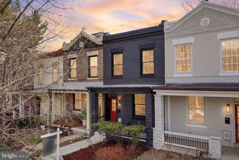 325 14TH STREET NE WASHINGTON DC 20002