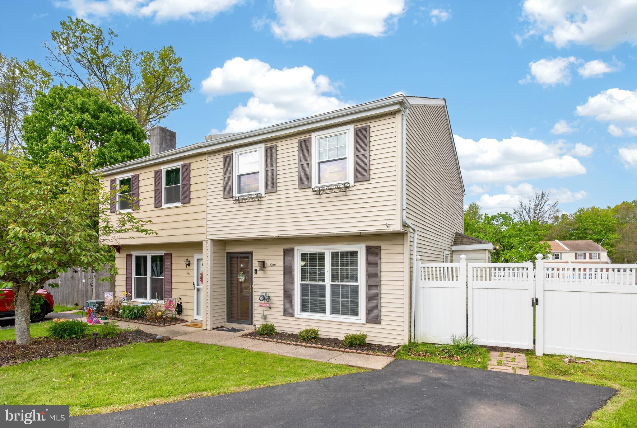 CEDAR GROVE ESTS - Residential