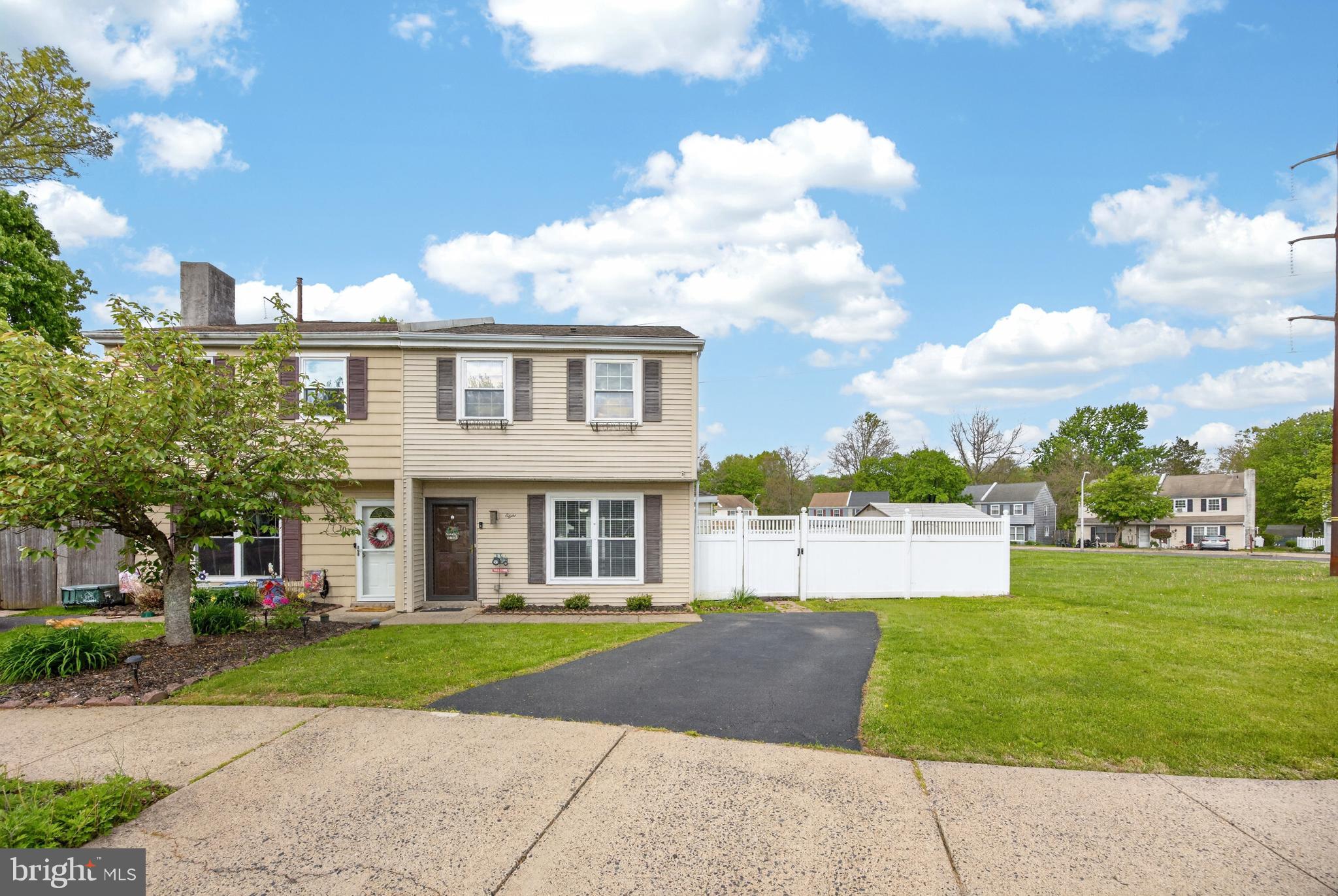CEDAR GROVE ESTS - Residential